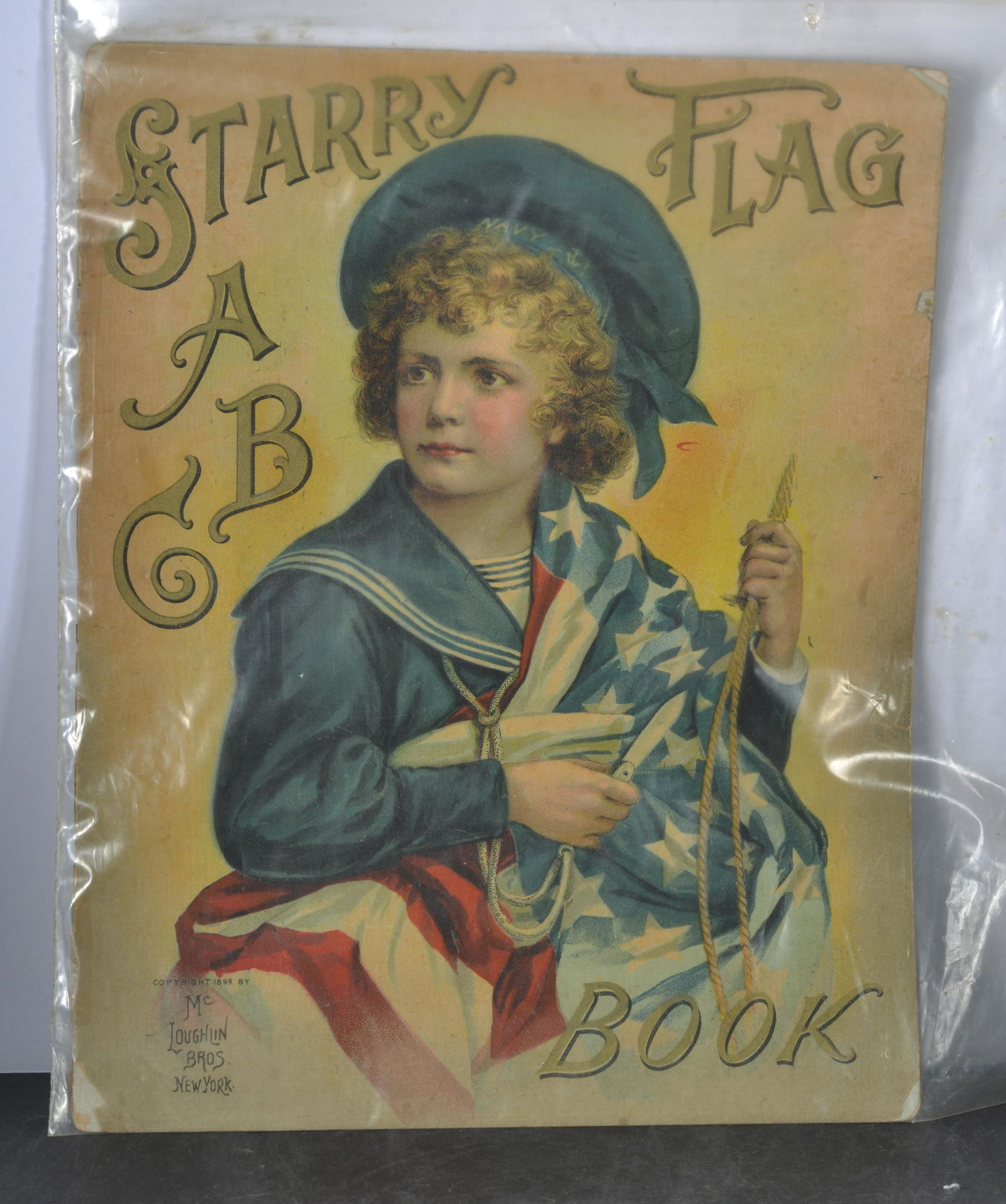 MCLOUGHIN BROS NEW YORK STARRY FLAG ABC BOOK (1 of 2)