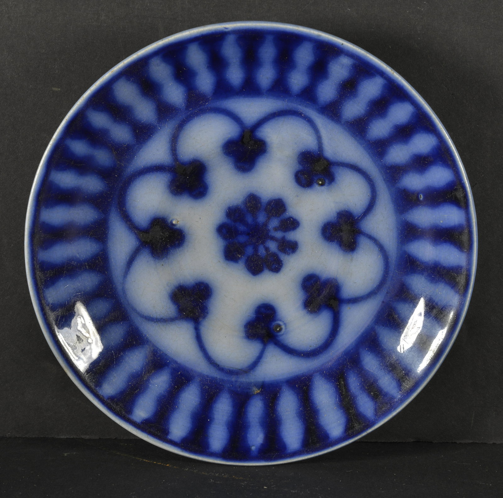 EARLYFLOW BLUE  SAUCERMADE IN ENGLAND (1 of 2)