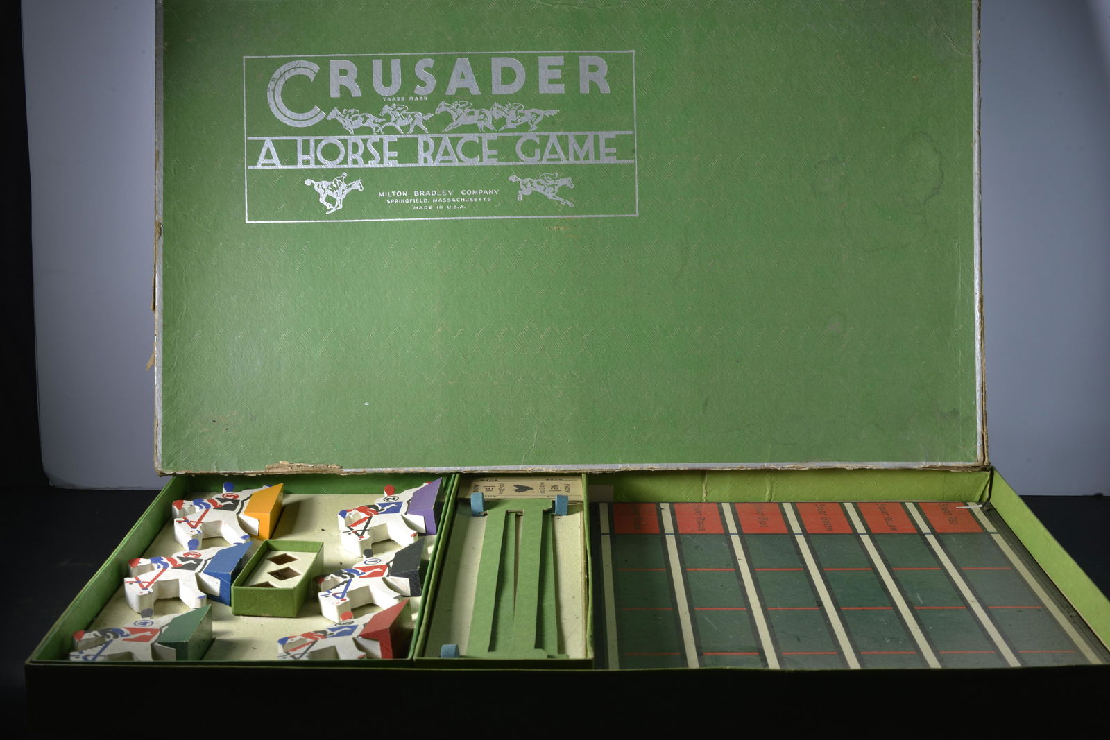 CRUSADER A HORSE RACE GAME (1 of 3)