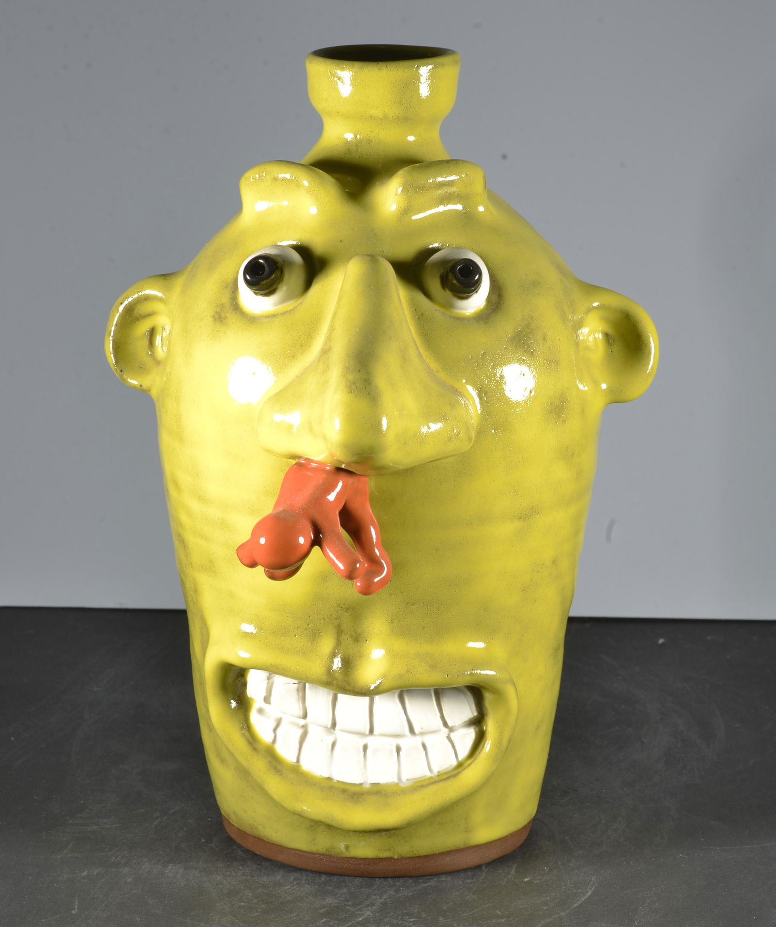 VAN HINE BOGEY #8 POTTERY FACE JUG (1 of 5)