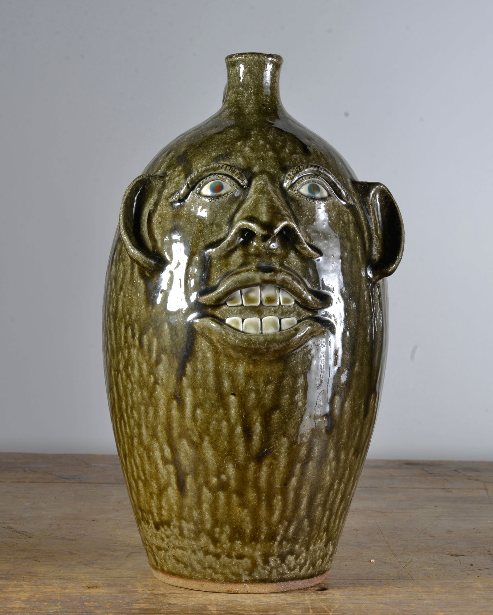 JOE REINHARDT FACE JUG (1 of 3)