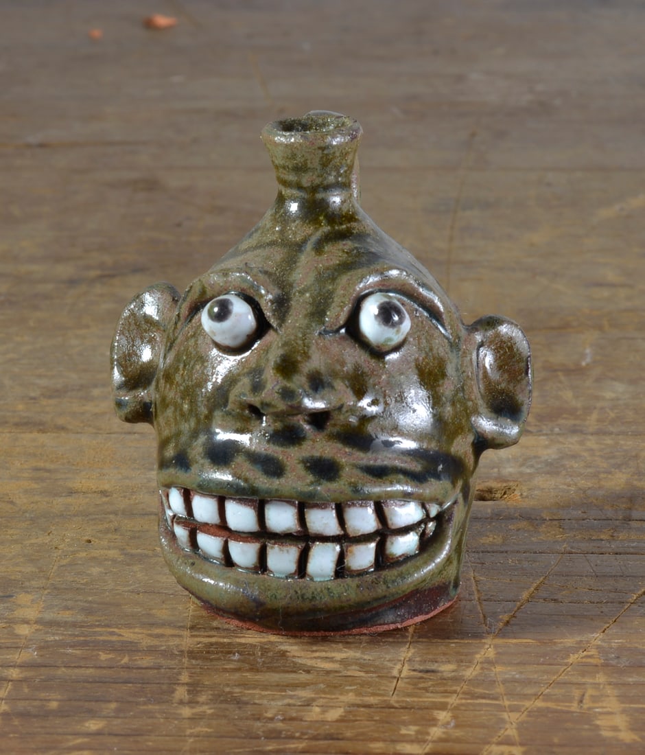 MARVIN BAILEY MINIATURE FACE JUG (1 of 3)