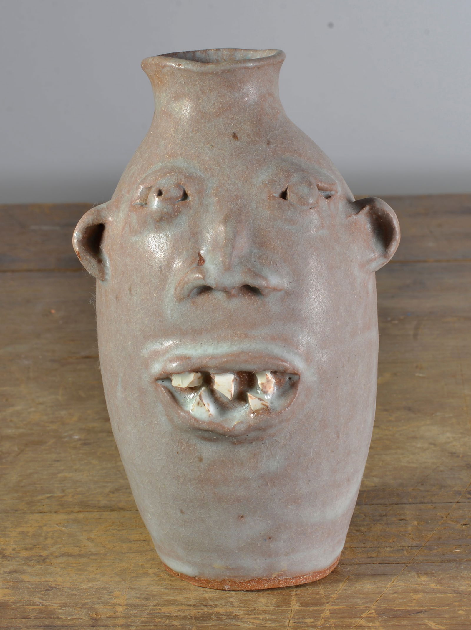 ROGER HICKS  FACE JUUG (1 of 3)