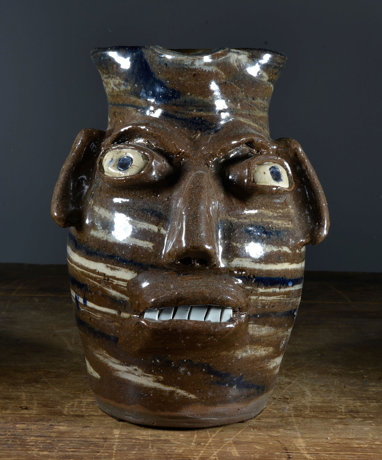 BURLON CRAIG SWIRL FACE PITCHER (1 of 3)