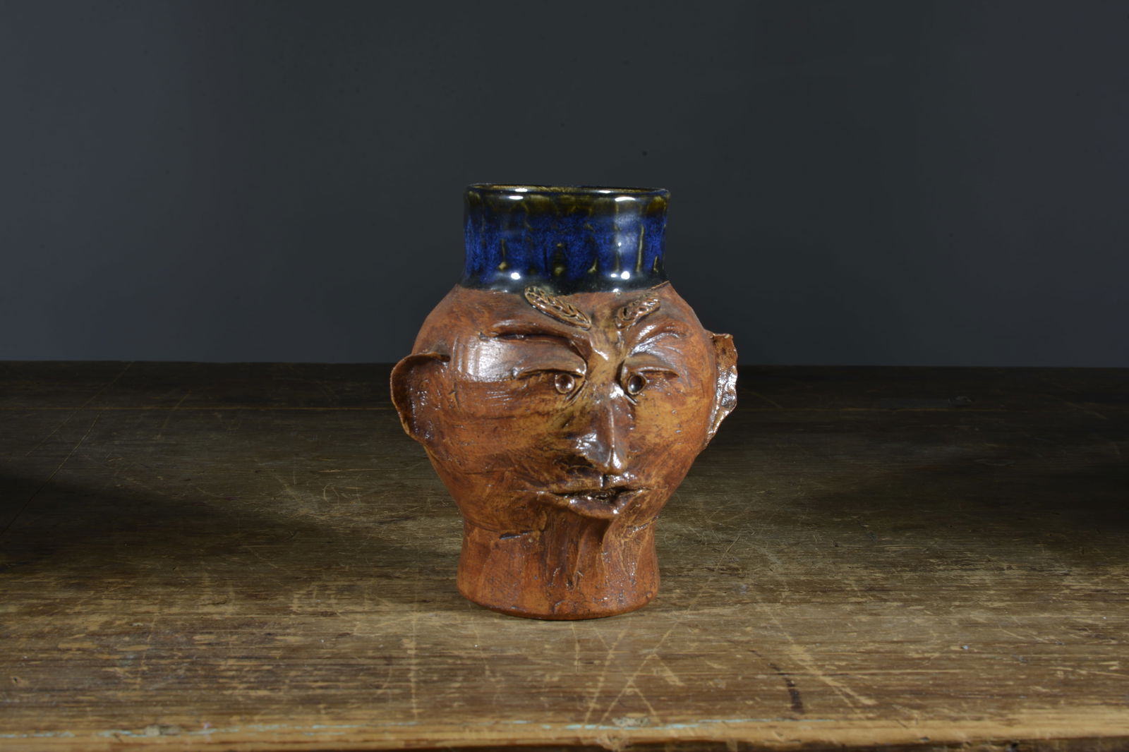 KEN POOLE FACE VASE (1 of 3)