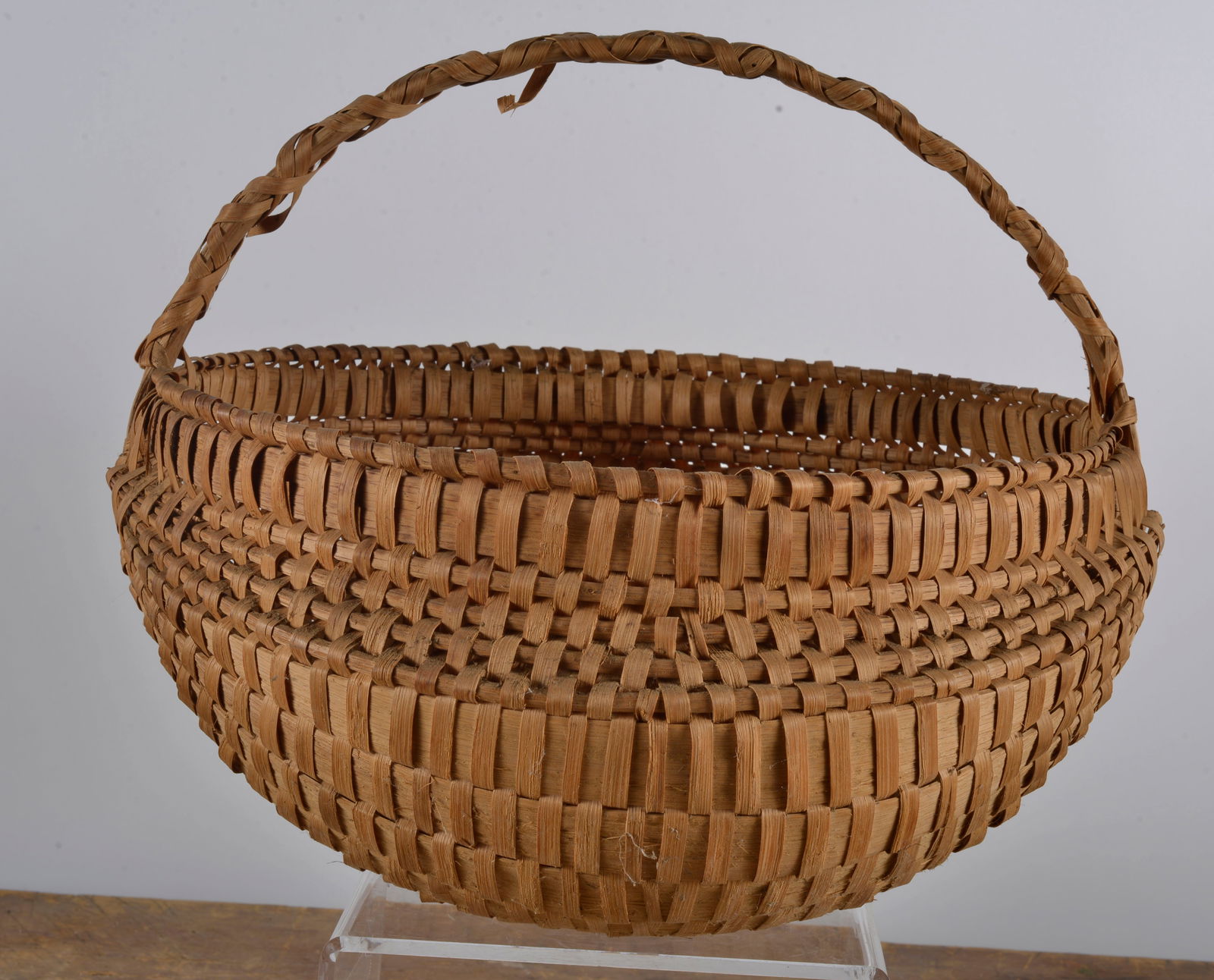 North Carolina Handmade basket (1 of 5)