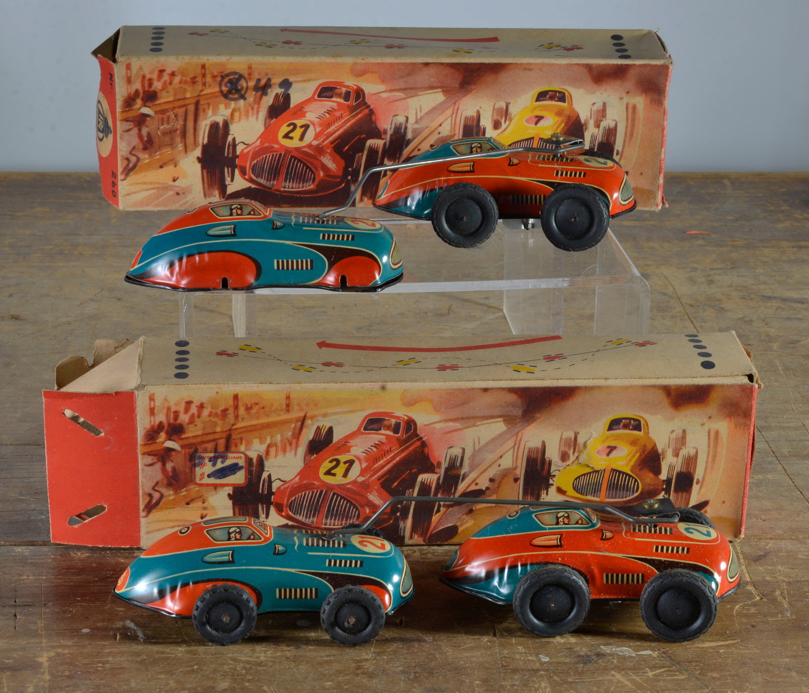 Tin Windup Toy (1 of 2)
