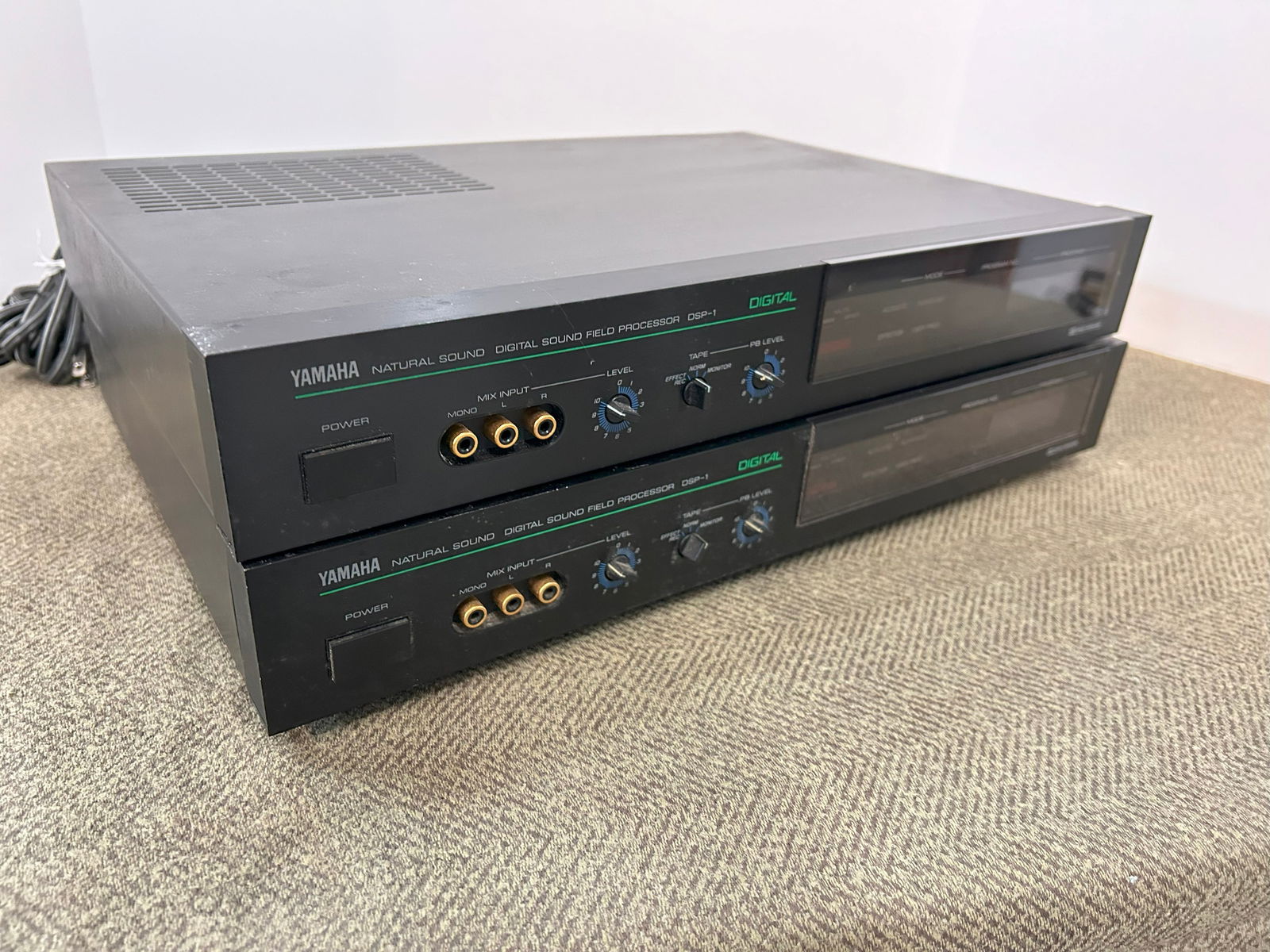 YAMAHA DSP-1 DIGITAL SOUND FIELD PROCESSOR (2) (1 of 1)