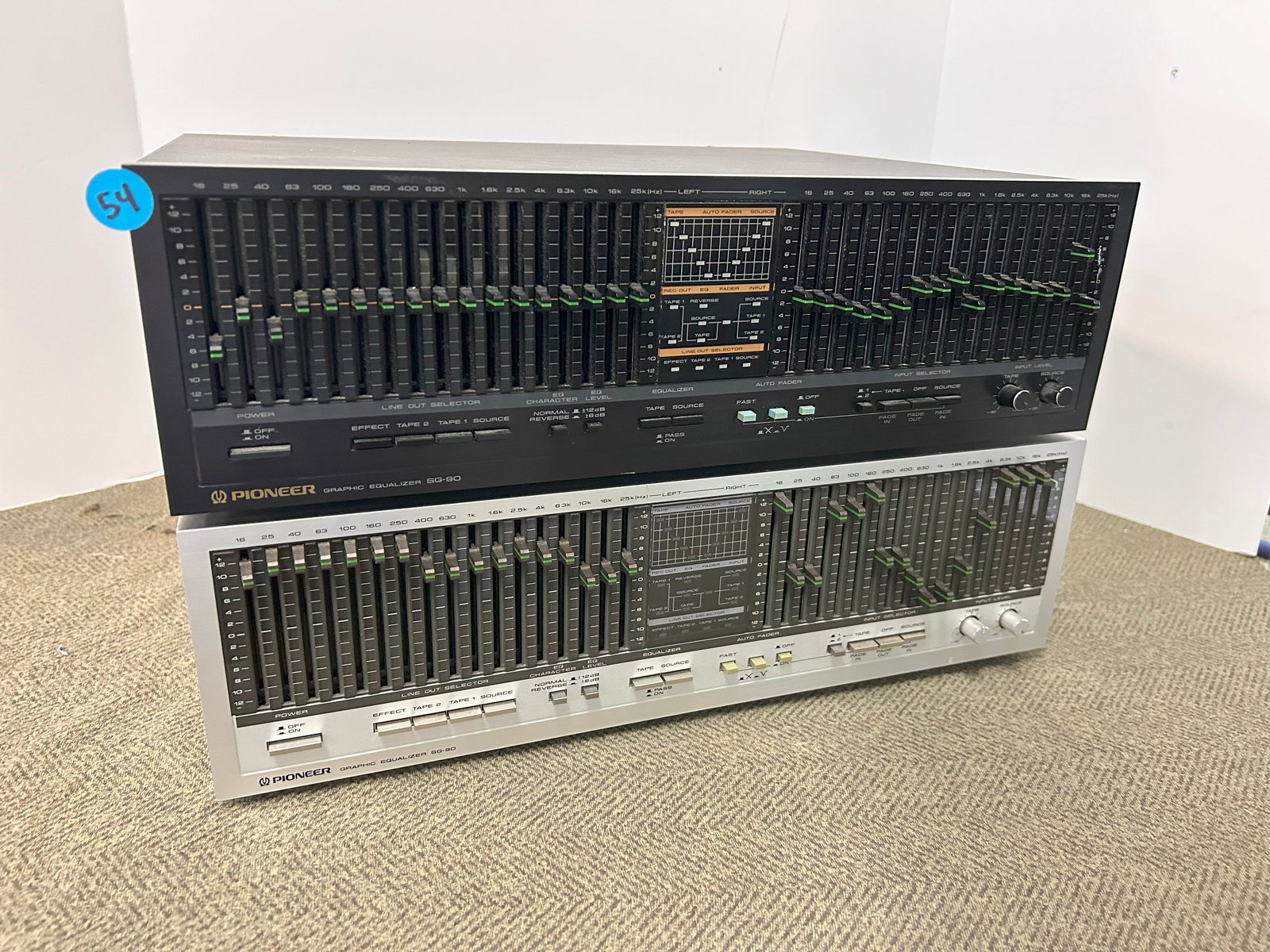 PIONEER SG-90 GRAPHIC EQUALIZER (2) (1 of 1)