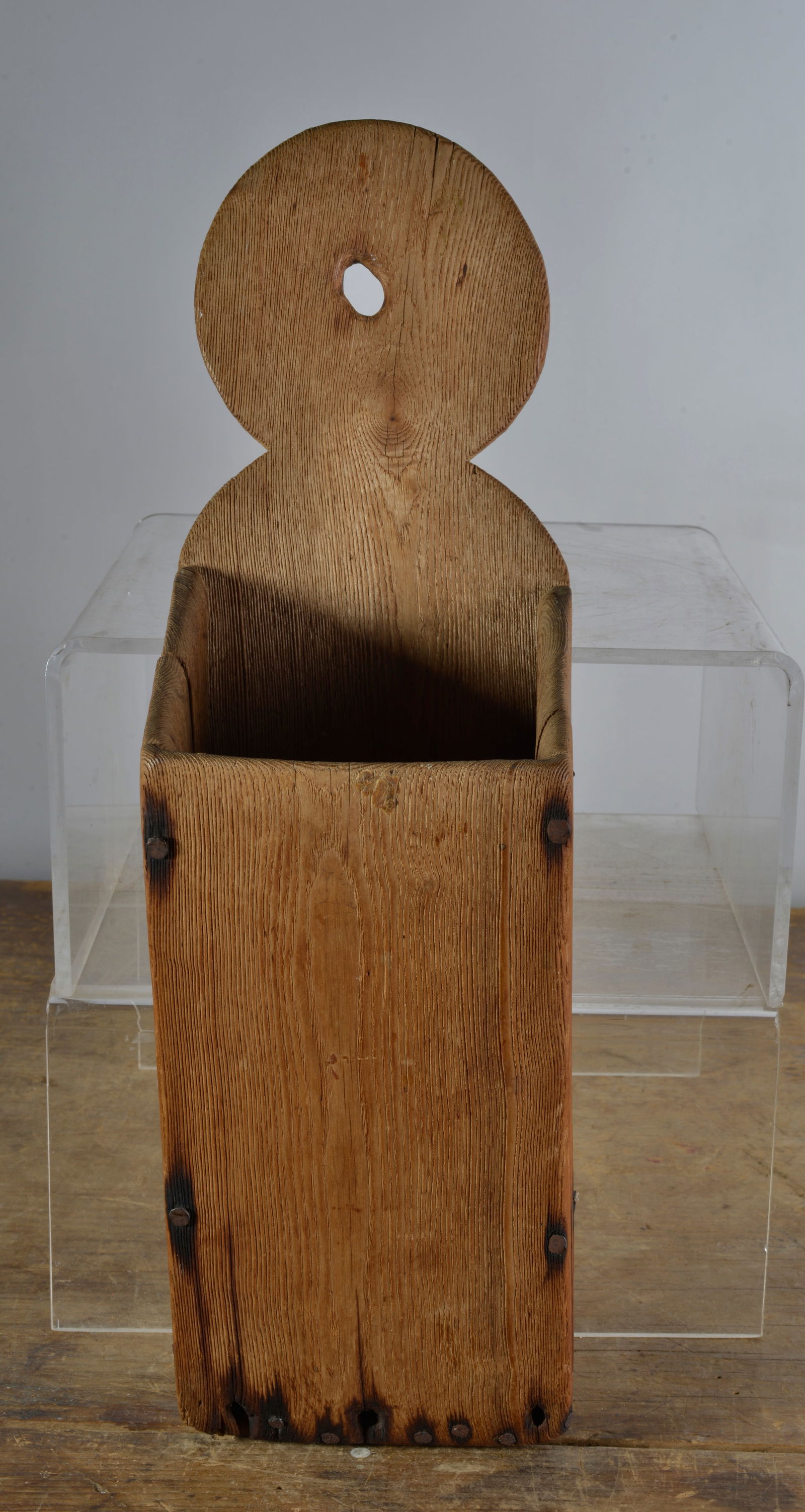 Primitive Knife Box (1 of 3)