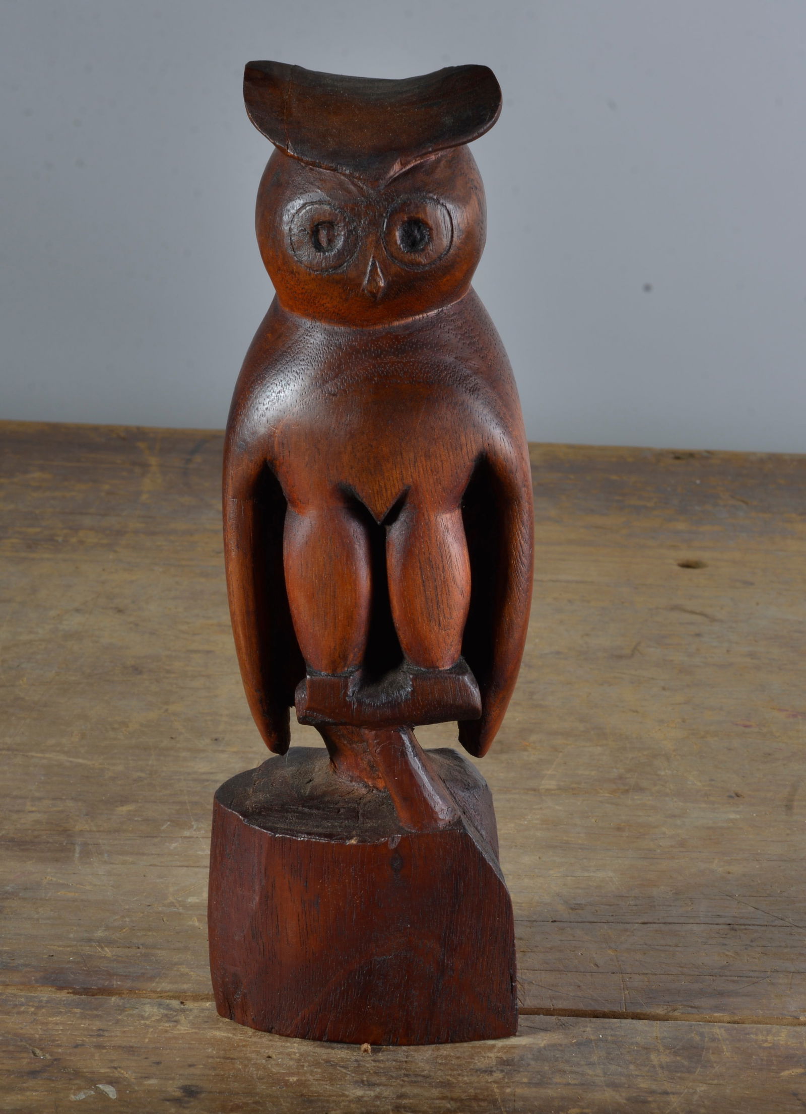 Folk Carved Owl (1 of 3)