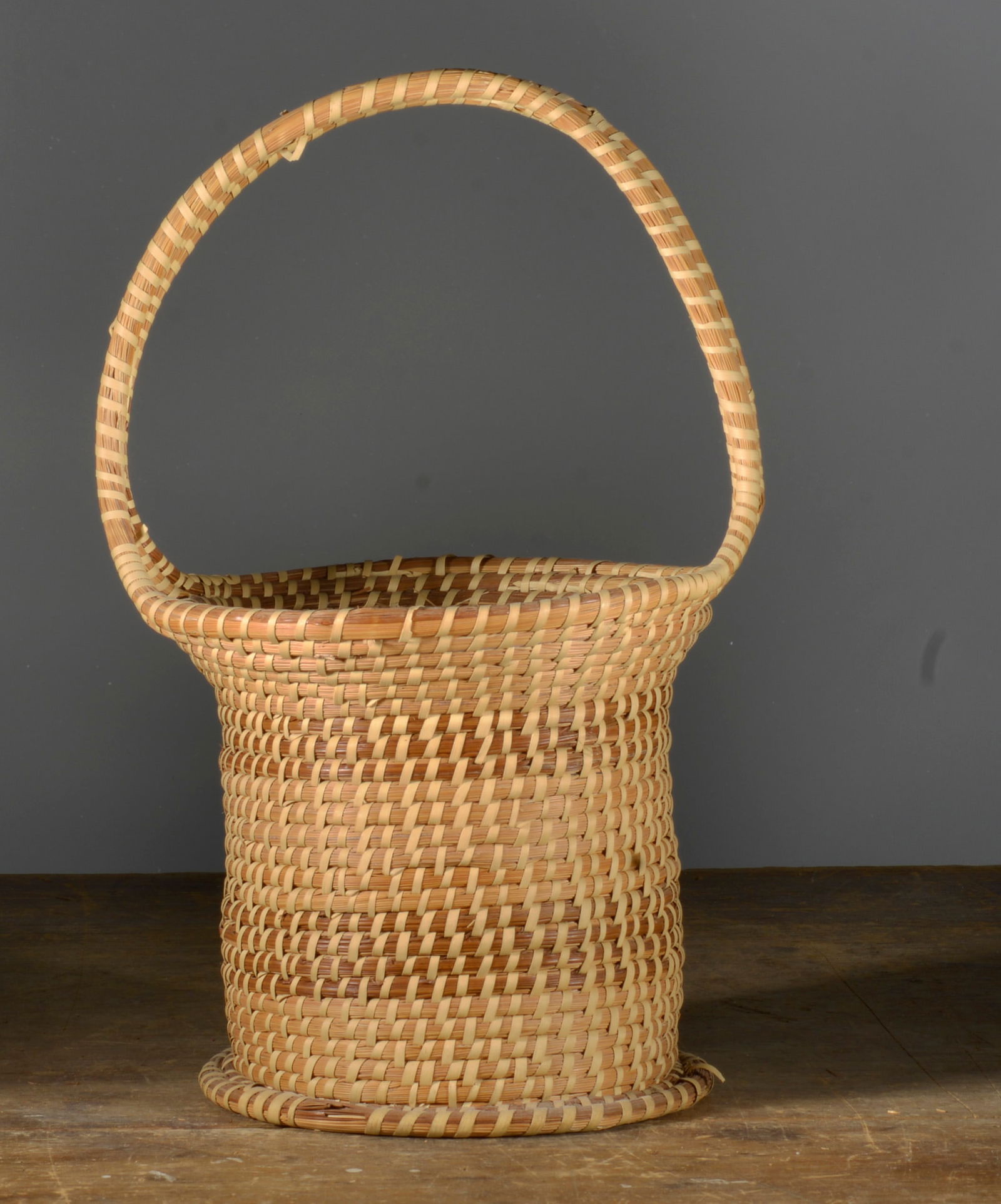 Appalachain Southern Hand Made Basket (1 of 4)