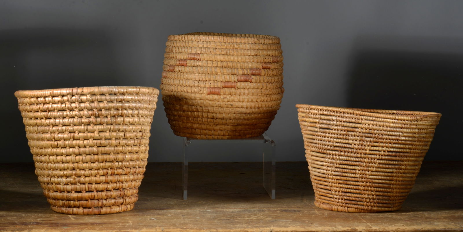 Appalachain Southern Hand Made Basket (1 of 2)