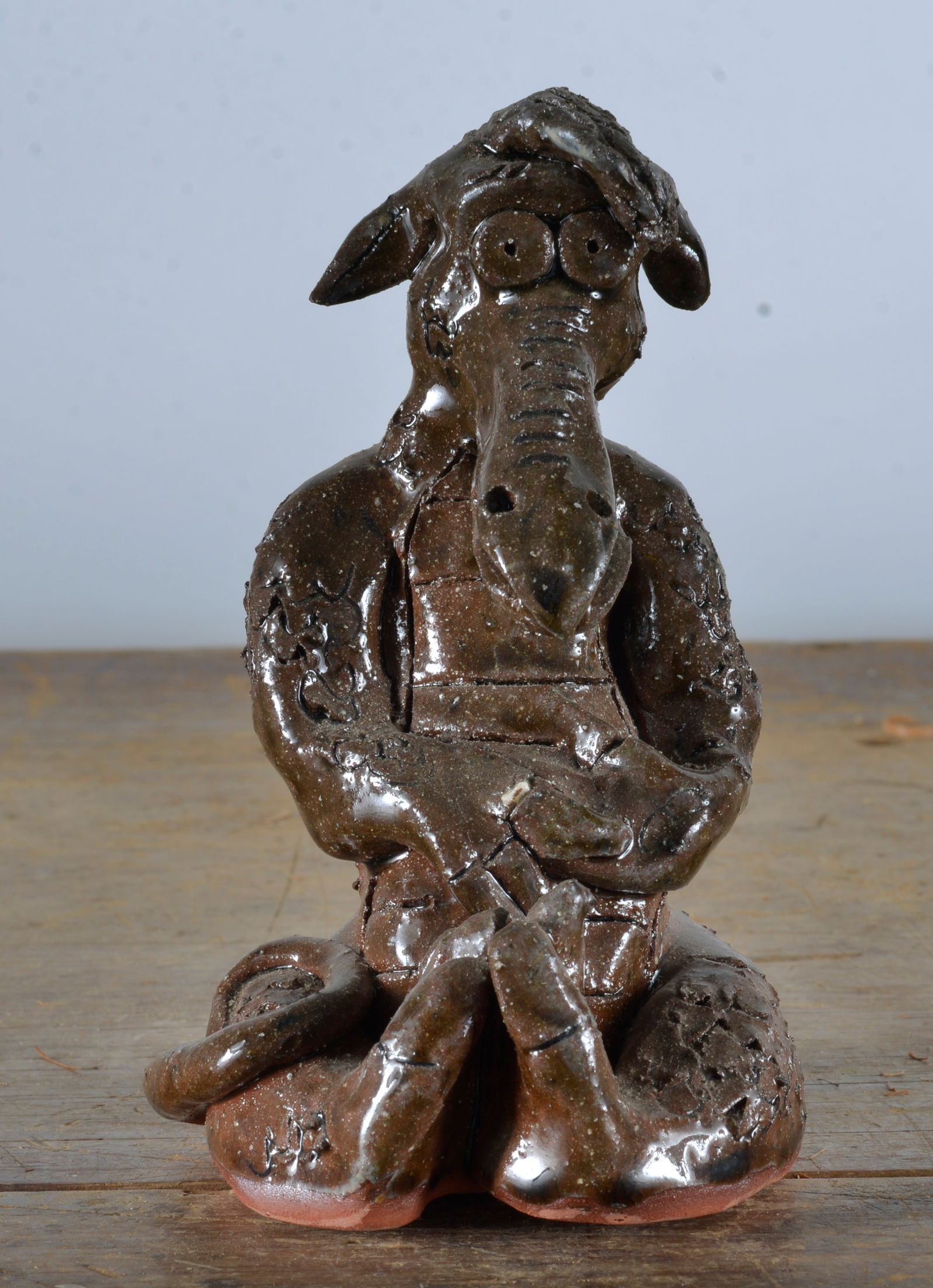 Richard Kale Small Pottery Figural: 5" H see photos for details. If the pottery has defects we will announce in the listing. All items are sold as is where is no returns or refunds. Most of these items can be shipped in house. If Shippi