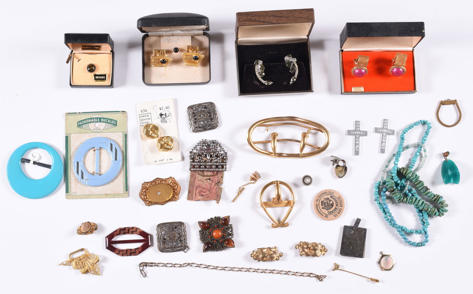 costume jewelry lot (1 of 1)