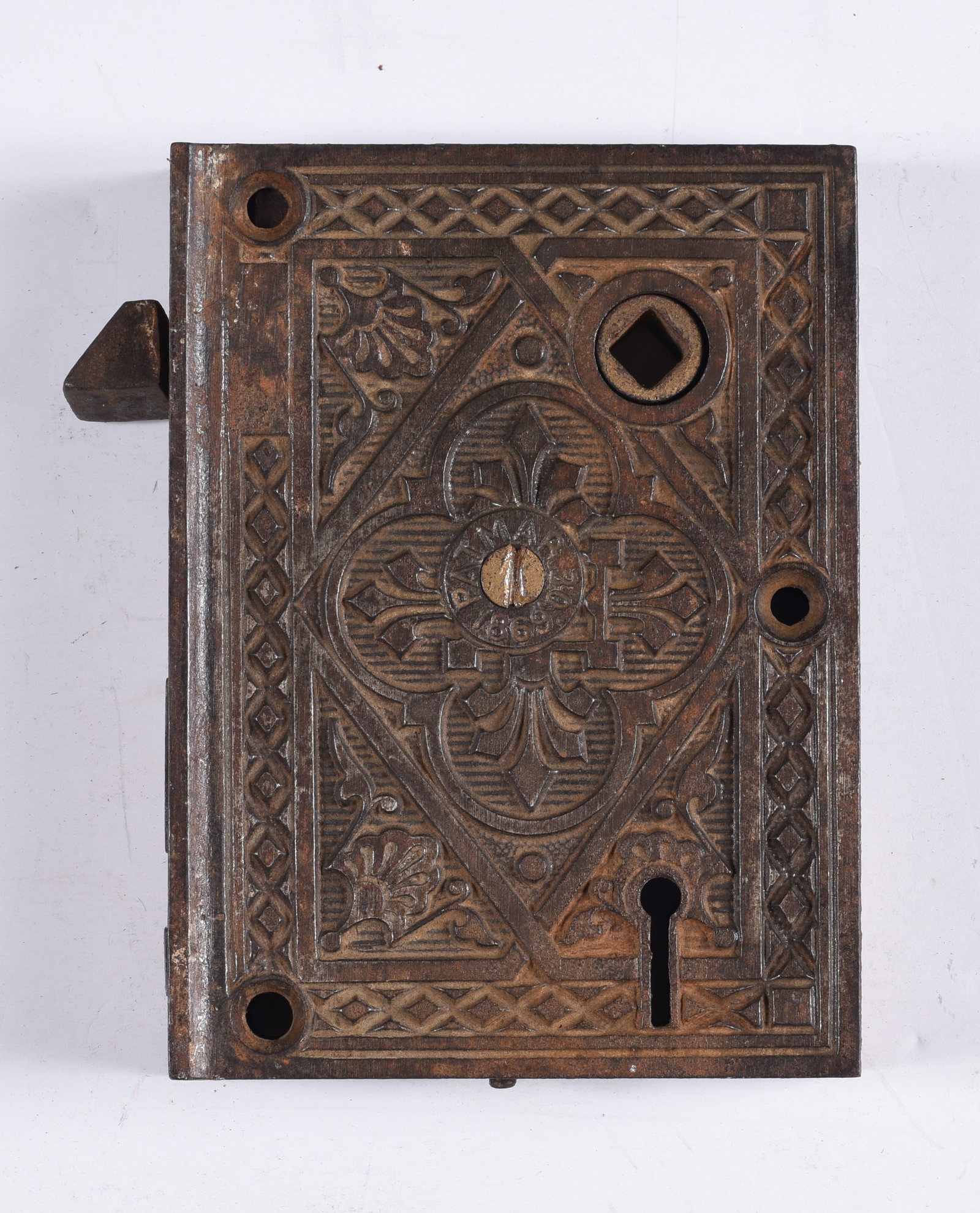 antique hardware door knob, pulls, accents: all items are sold as is. We will combine shipping on multiple lots. If you see it in the picture that’s what your buying. Look at the pictures good no refunds all sales are final.