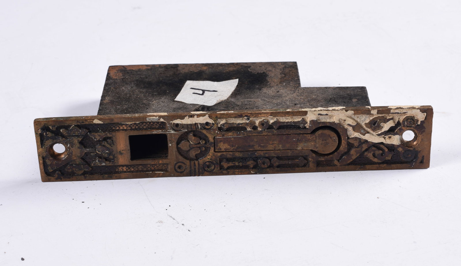 antique hardware door knob, pulls, accents: all items are sold as is. We will combine shipping on multiple lots. If you see it in the picture that’s what your buying. Look at the pictures good no refunds all sales are final.