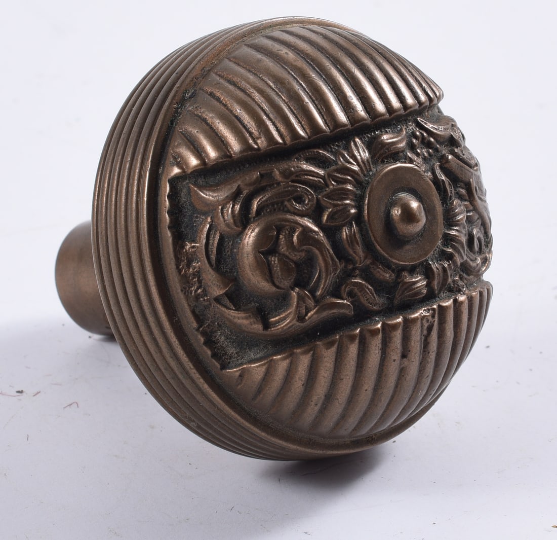 antique hardware door knob, pulls, accents: all items are sold as is. We will combine shipping on multiple lots. If you see it in the picture that’s what your buying. Look at the pictures good no refunds all sales are final.