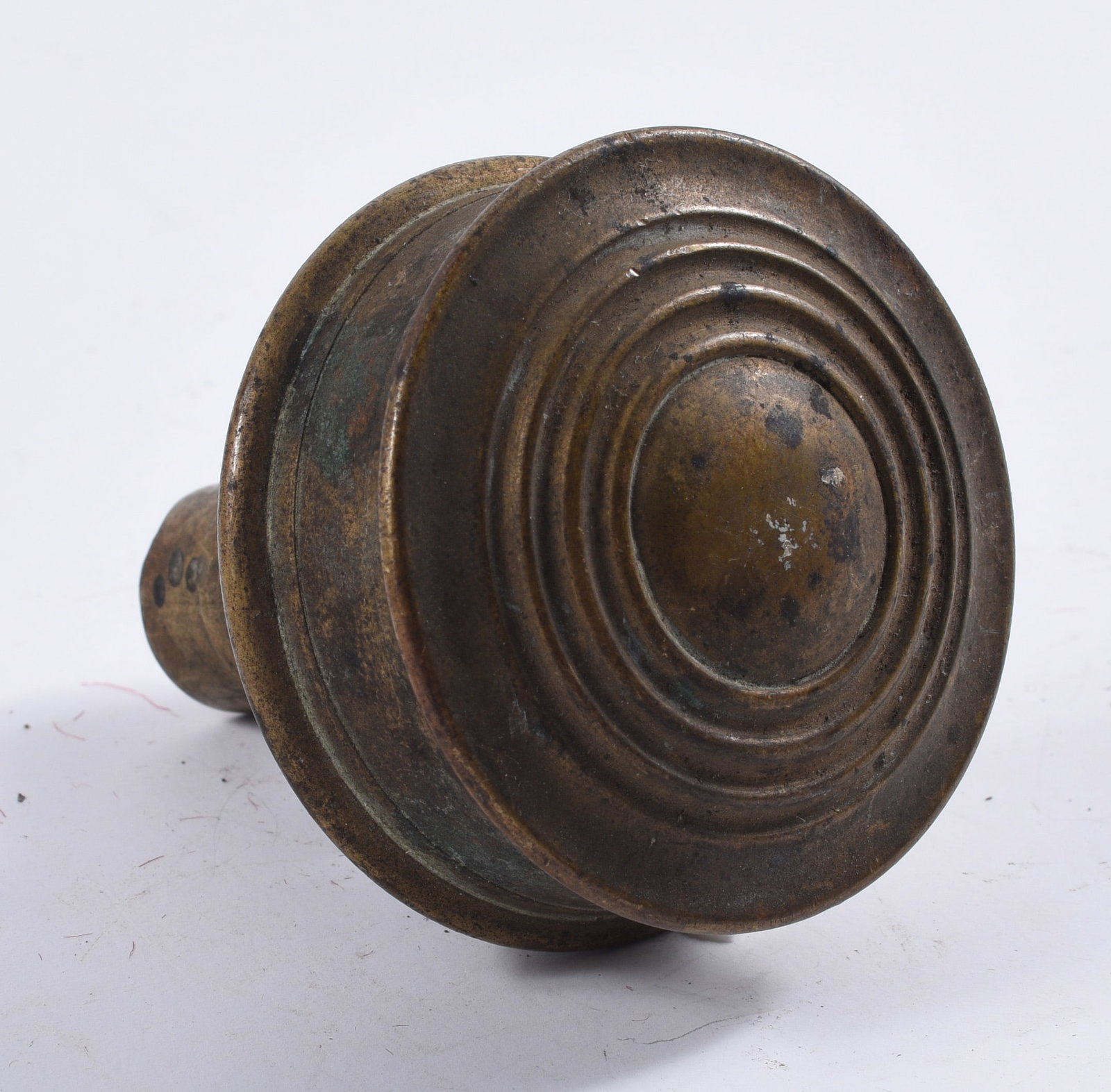 antique hardware door knob, pulls, accents: all items are sold as is. We will combine shipping on multiple lots. If you see it in the picture that’s what your buying. Look at the pictures good no refunds all sales are final.