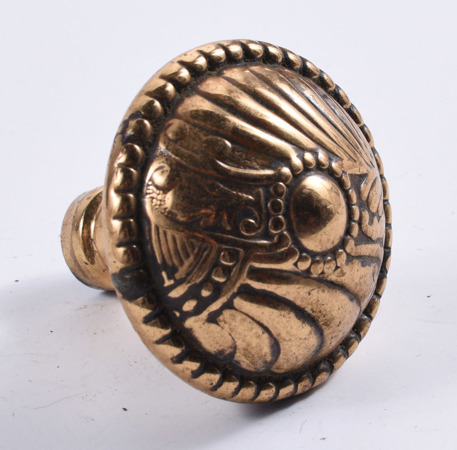 antique hardware door knob, pulls, accents: all items are sold as is. We will combine shipping on multiple lots. If you see it in the picture that’s what your buying. Look at the pictures good no refunds all sales are final.