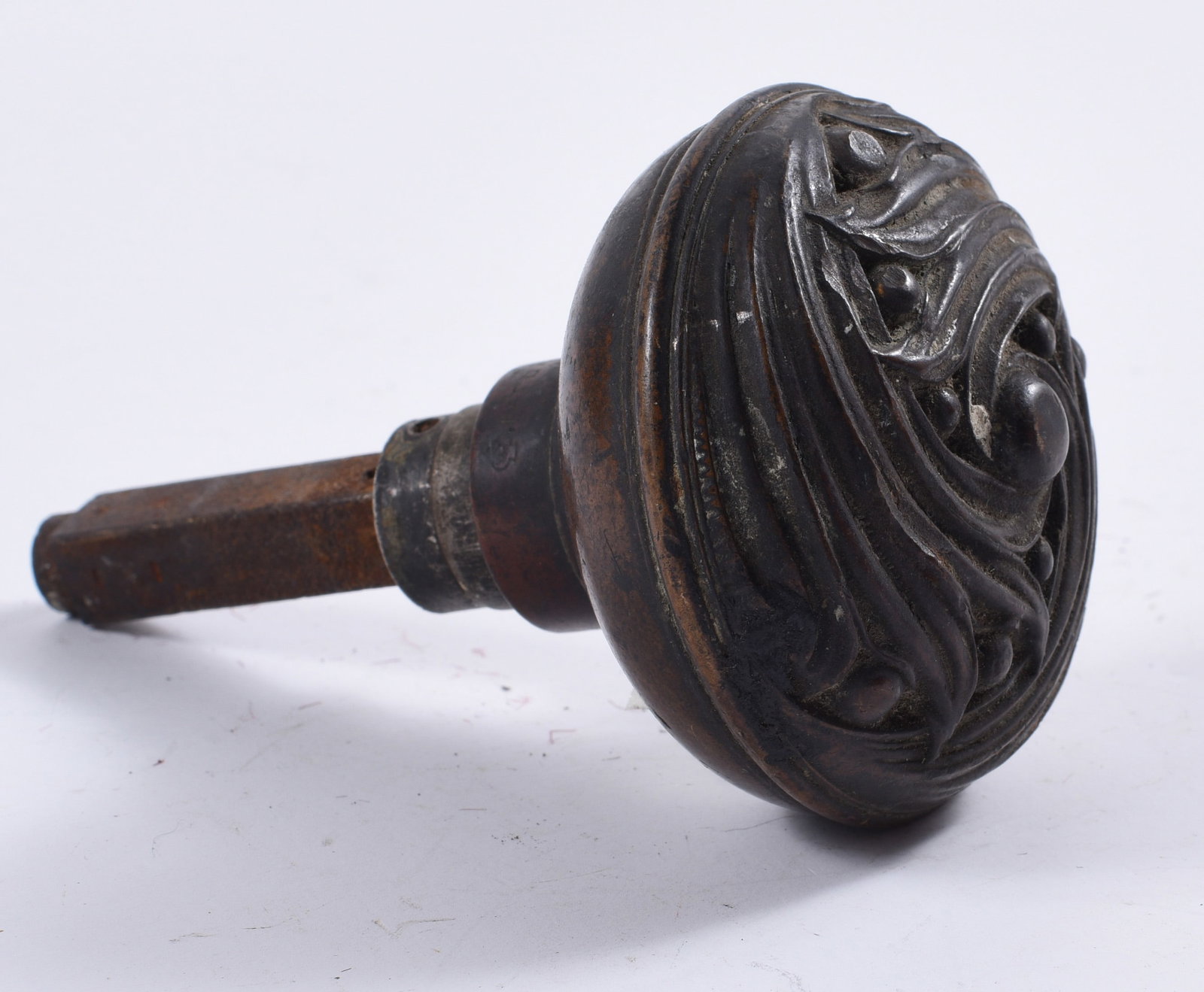 antique hardware door knob, pulls, accents: all items are sold as is. We will combine shipping on multiple lots. If you see it in the picture that’s what your buying. Look at the pictures good no refunds all sales are final.