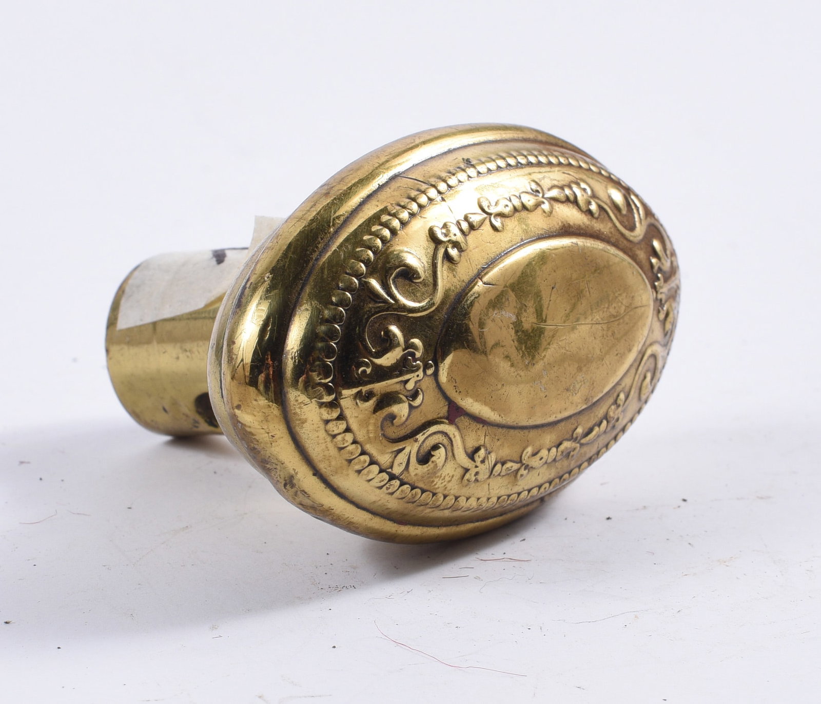 antique hardware door knob, pulls, accents: all items are sold as is. We will combine shipping on multiple lots. If you see it in the picture that’s what your buying. Look at the pictures good no refunds all sales are final.