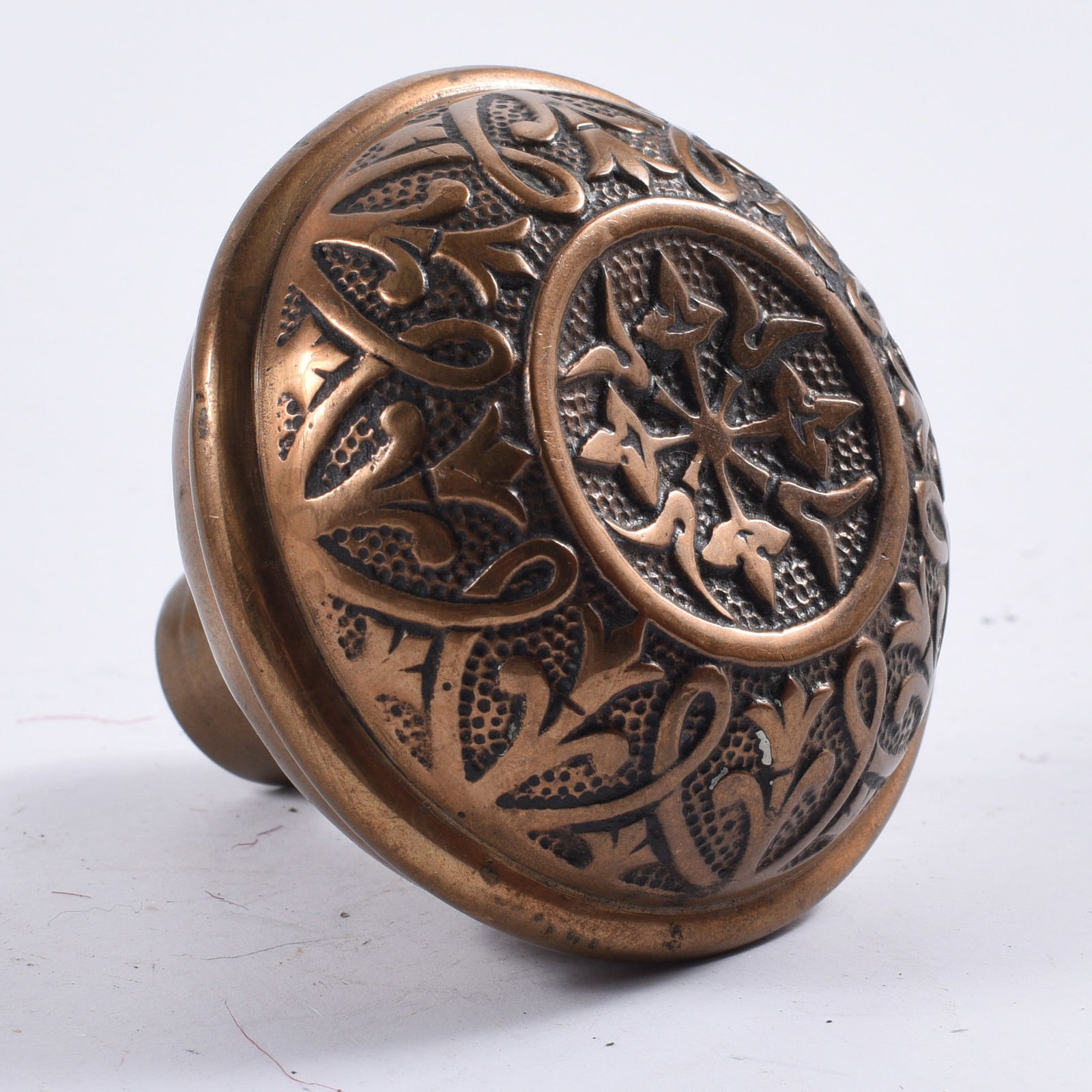 antique hardware door knob, pulls, accents: all items are sold as is. We will combine shipping on multiple lots. If you see it in the picture that’s what your buying. Look at the pictures good no refunds all sales are final.