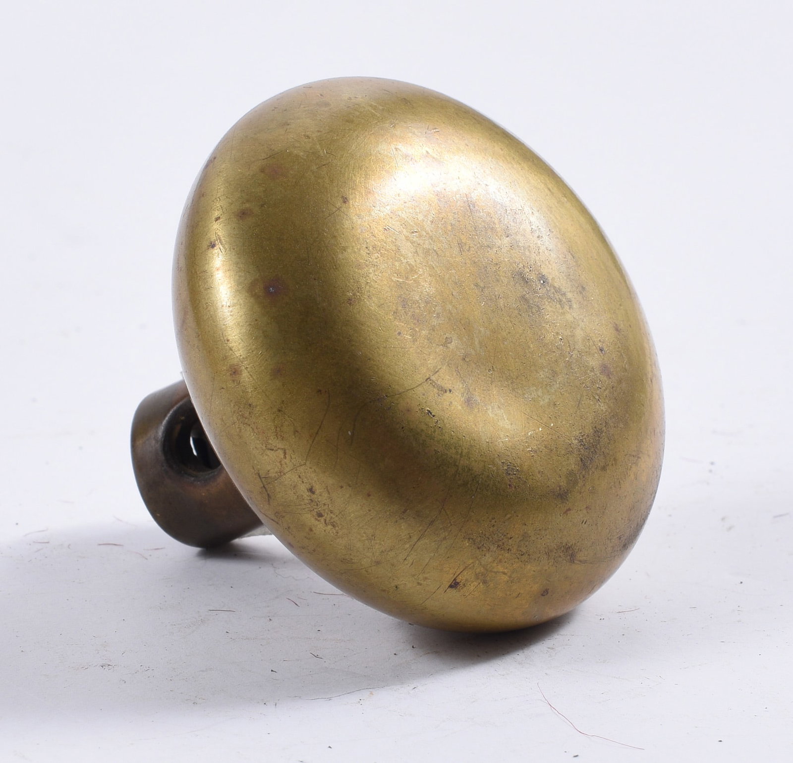 antique hardware door knob, pulls, accents: all items are sold as is. We will combine shipping on multiple lots. If you see it in the picture that’s what your buying. Look at the pictures good no refunds all sales are final.