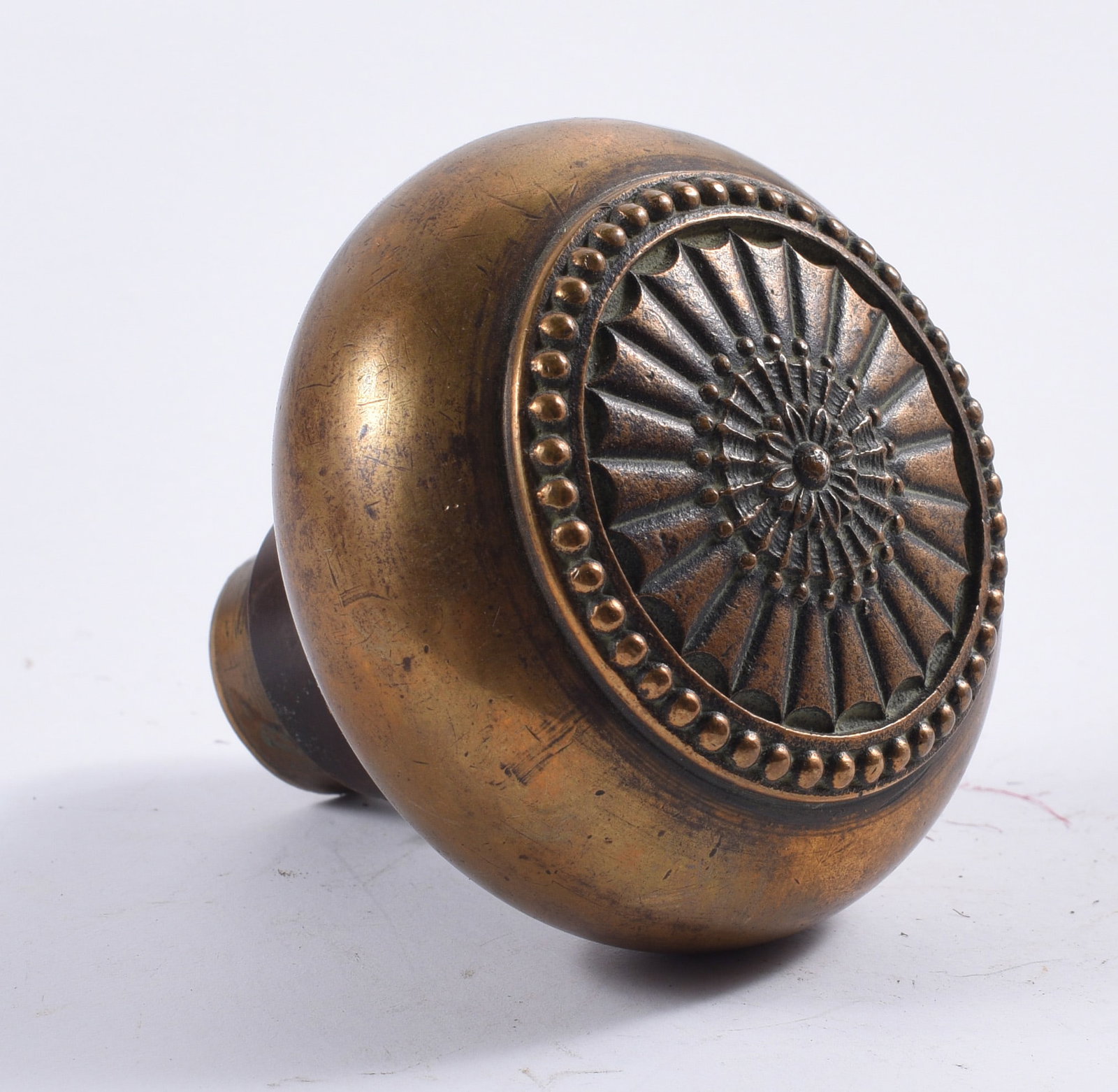 antique hardware door knob, pulls, accents: all items are sold as is. We will combine shipping on multiple lots. If you see it in the picture that’s what your buying. Look at the pictures good no refunds all sales are final.