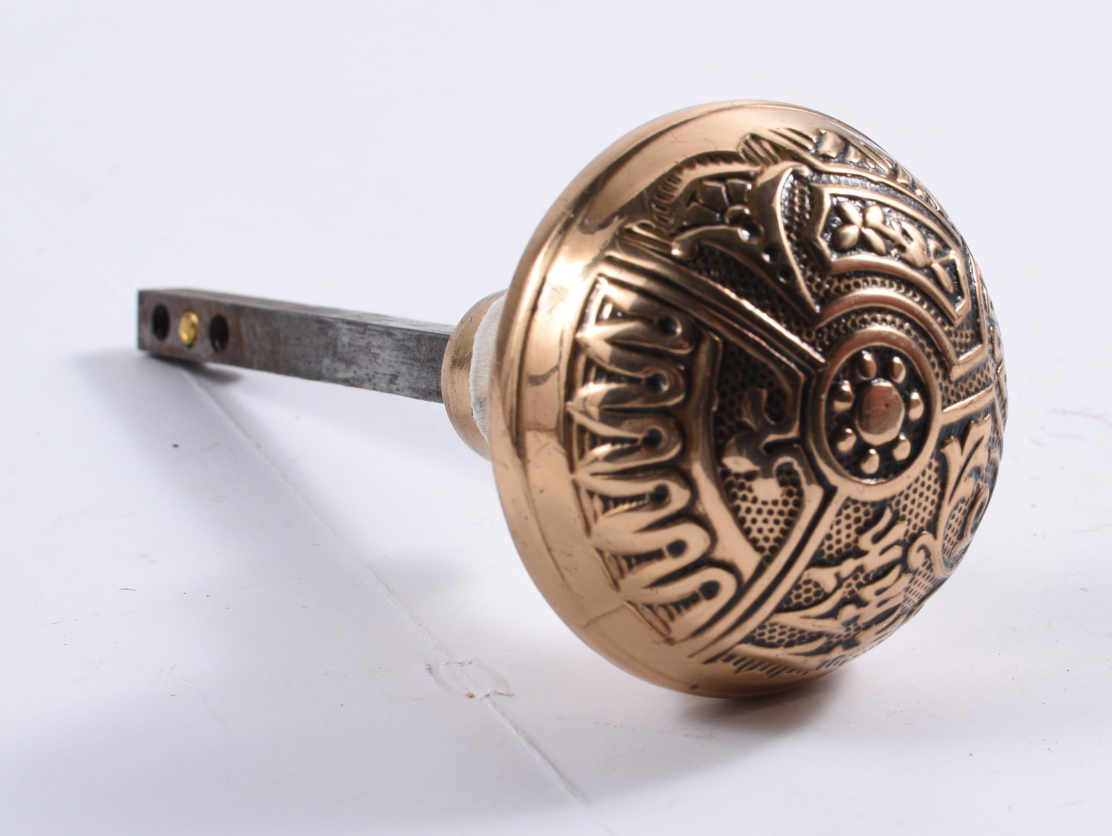 antique hardware door knob, pulls, accents: all items are sold as is. We will combine shipping on multiple lots. If you see it in the picture that’s what your buying. Look at the pictures good no refunds all sales are final.