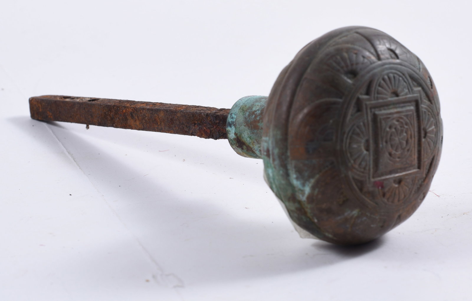 antique hardware door knob, pulls, accents: all items are sold as is. We will combine shipping on multiple lots. If you see it in the picture that’s what your buying. Look at the pictures good no refunds all sales are final.