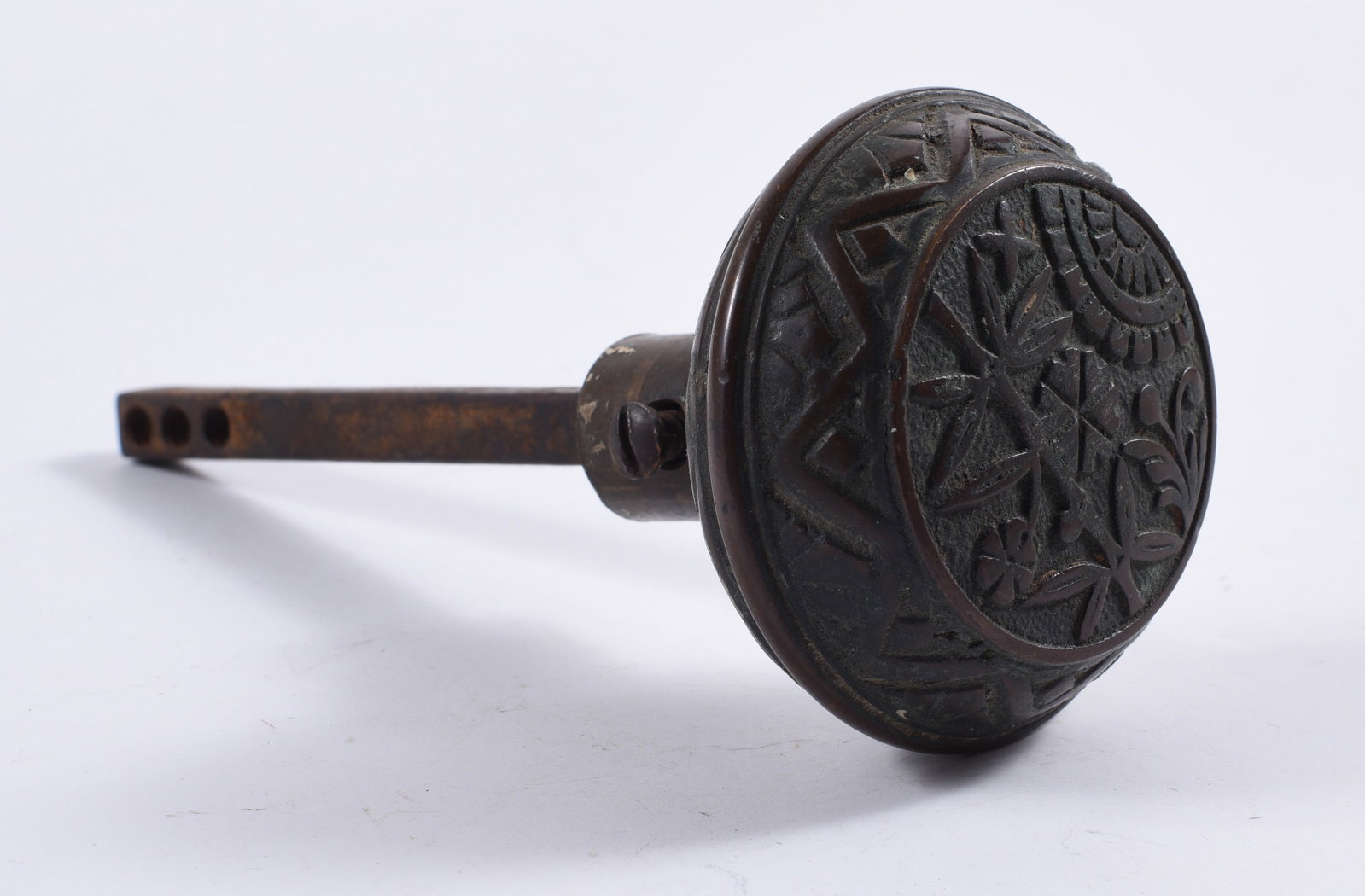 antique hardware door knob, pulls, accents: all items are sold as is. We will combine shipping on multiple lots. If you see it in the picture that’s what your buying. Look at the pictures good no refunds all sales are final.