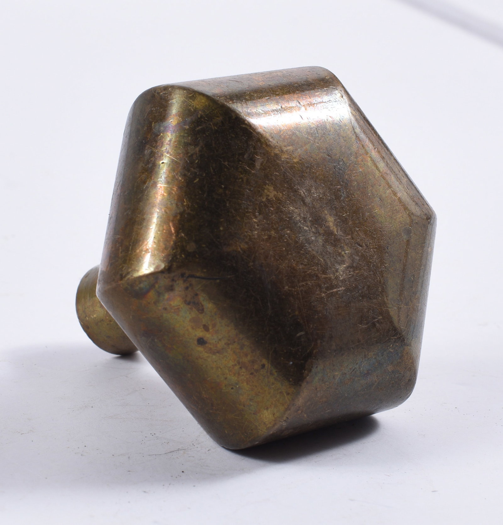 antique hardware door knob, pulls, accents: all items are sold as is. We will combine shipping on multiple lots. If you see it in the picture that’s what your buying. Look at the pictures good no refunds all sales are final.