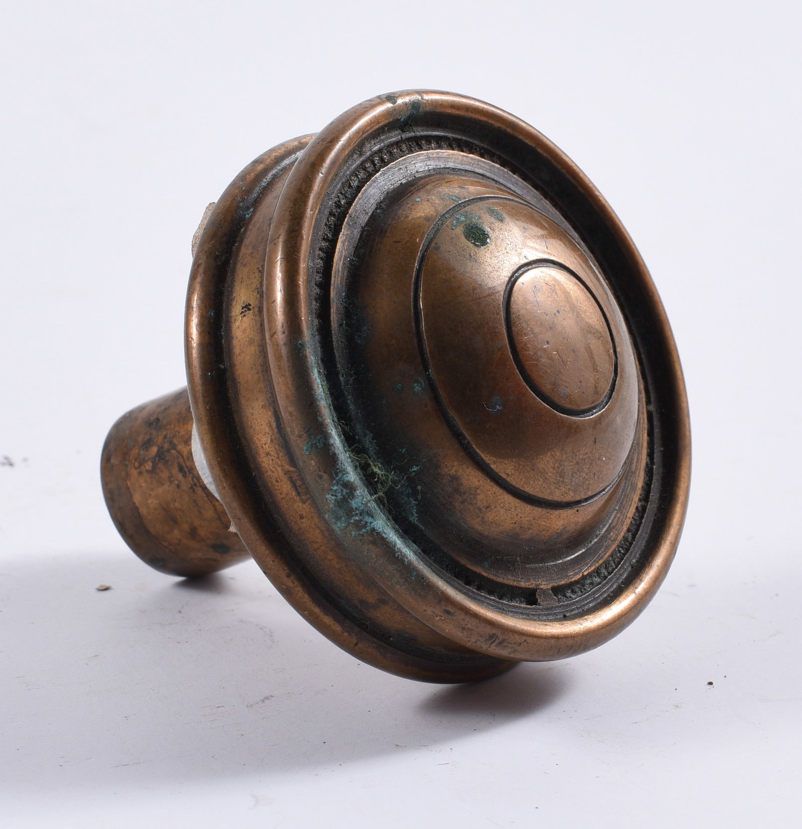 antique hardware door knob, pulls, accents: all items are sold as is. We will combine shipping on multiple lots. If you see it in the picture that’s what your buying. Look at the pictures good no refunds all sales are final.