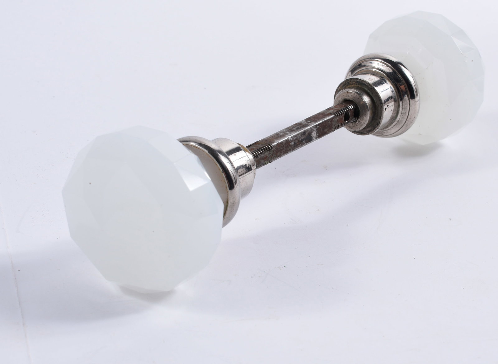 antique hardware door knob, pulls, accents: all items are sold as is. We will combine shipping on multiple lots. If you see it in the picture that’s what your buying. Look at the pictures good no refunds all sales are final.