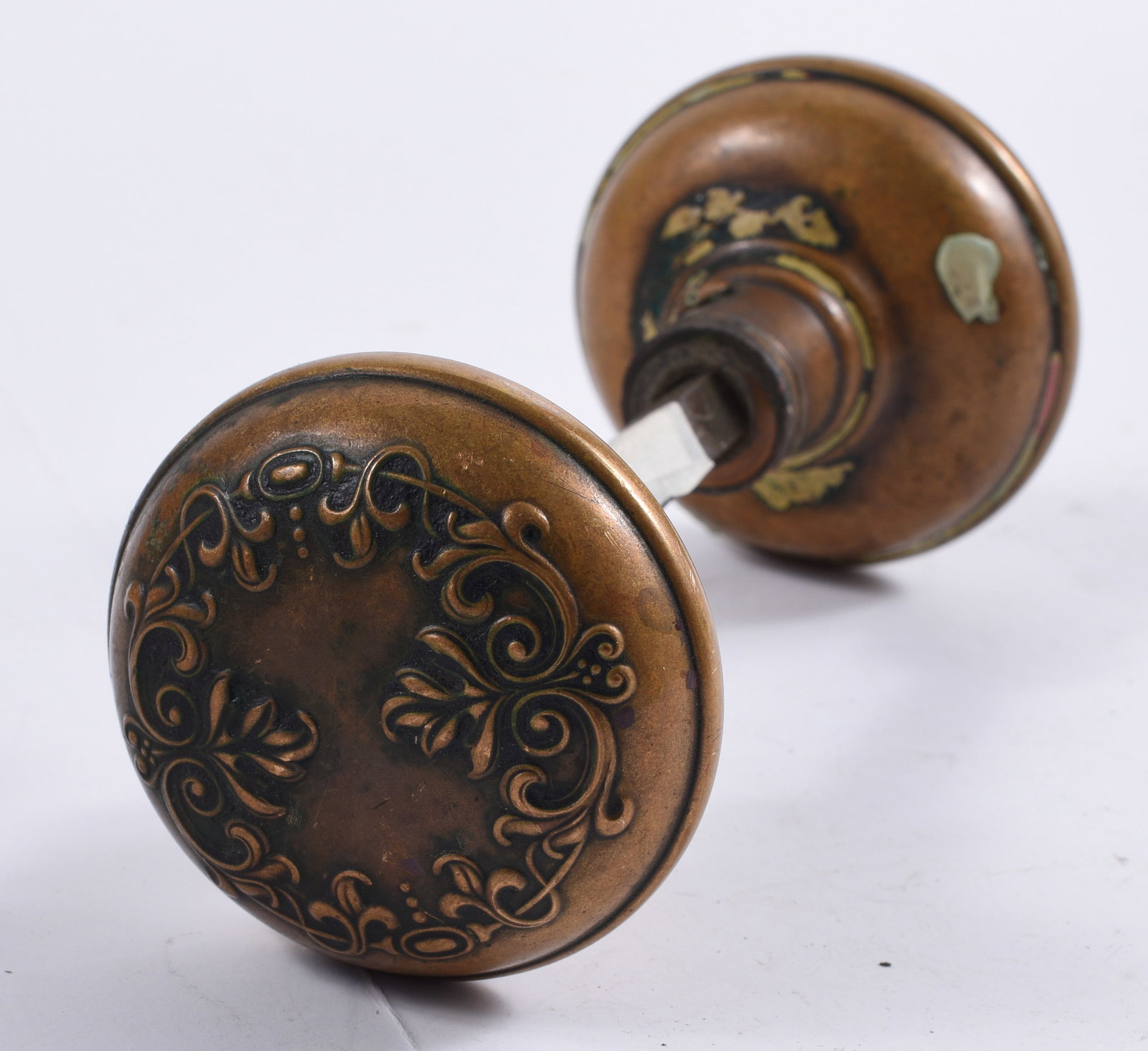 antique hardware door knob, pulls, accents: all items are sold as is. We will combine shipping on multiple lots. If you see it in the picture that’s what your buying. Look at the pictures good no refunds all sales are final.