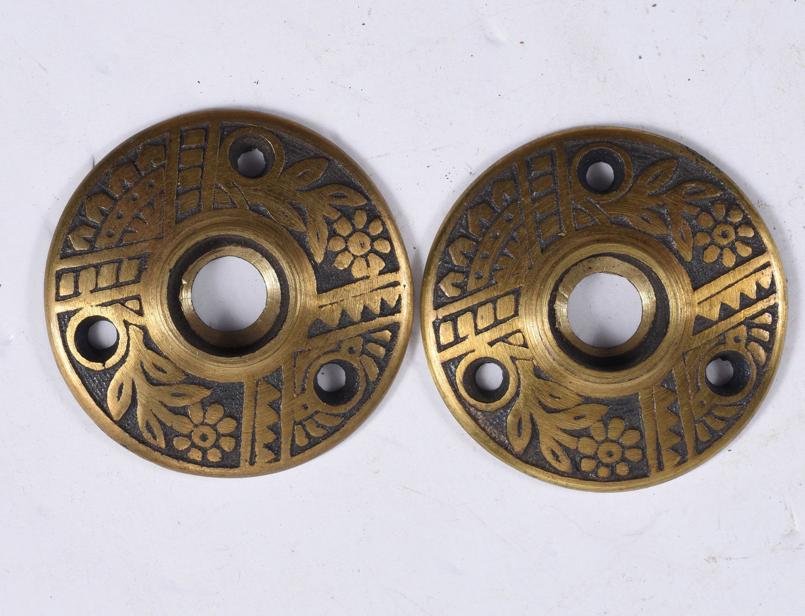 antique hardware door knob, pulls, accents (1 of 1)