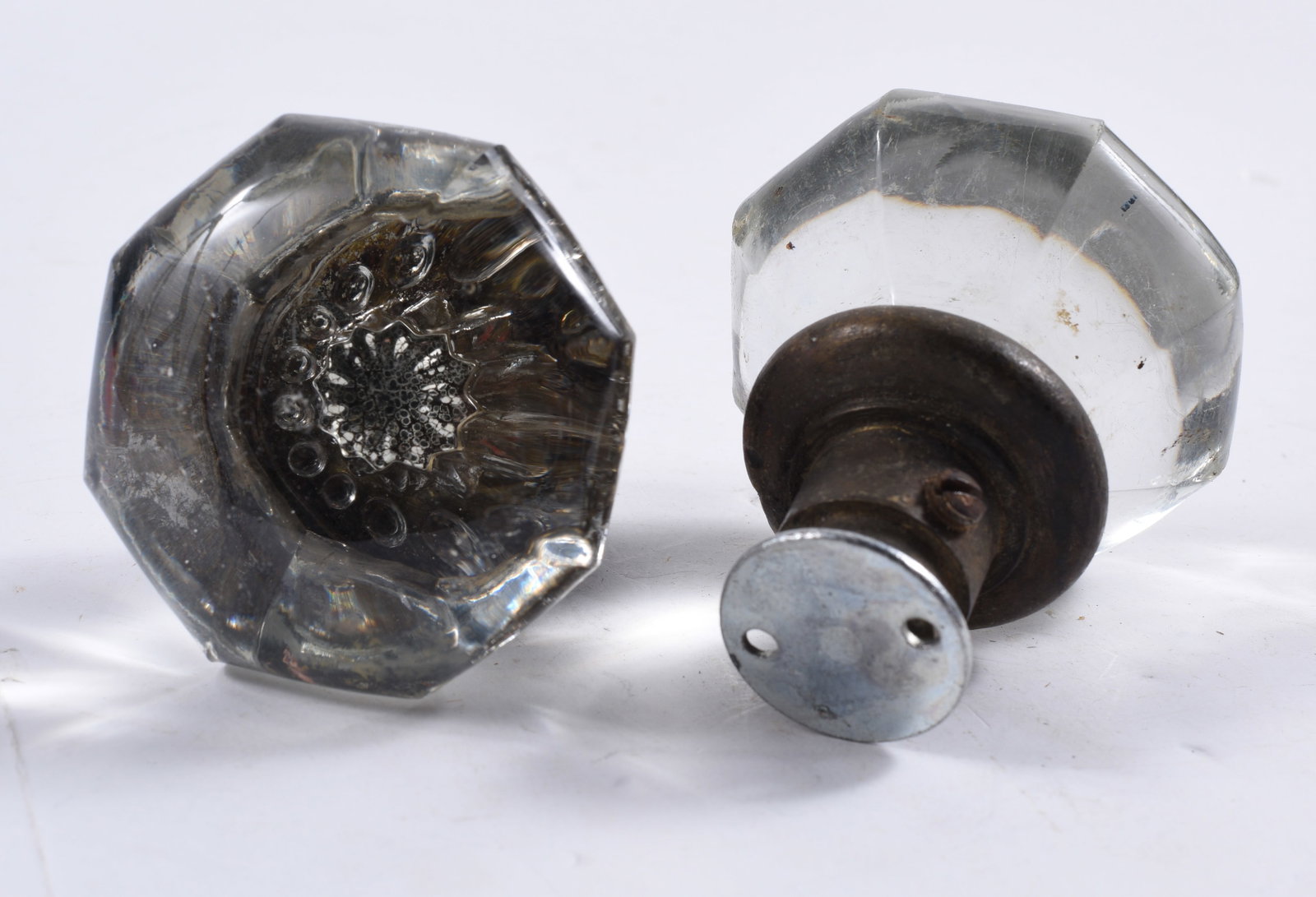 antique hardware door knob, pulls, accents: all items are sold as is. We will combine shipping on multiple lots. If you see it in the picture that’s what your buying. Look at the pictures good no refunds all sales are final.