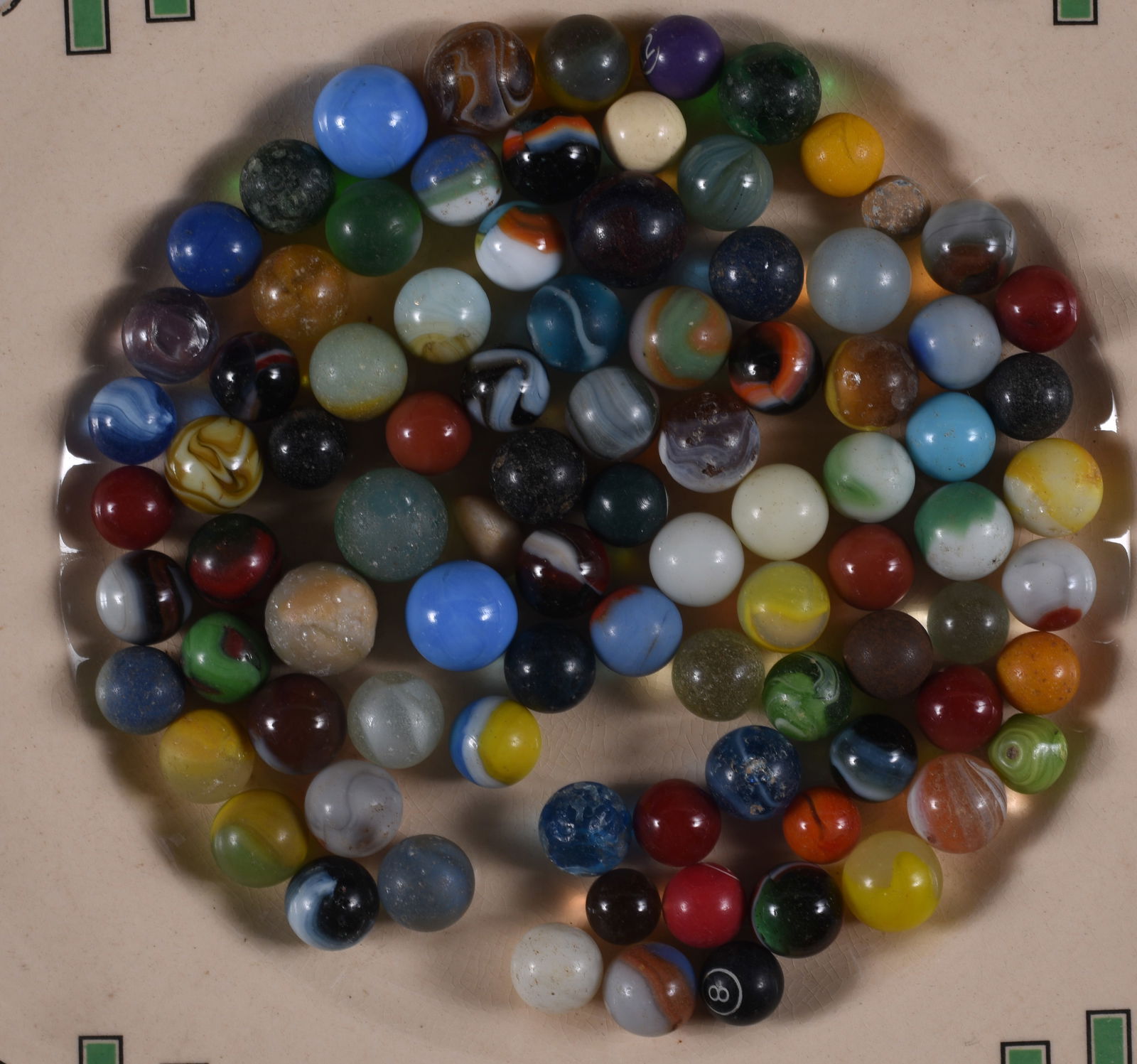 Antique Marbles, Marble Collection: all items are sold as is. We will combine shipping on multiple lots. If you see it in the picture that’s what your buying. Look at the pictures good no refunds all sales are final.