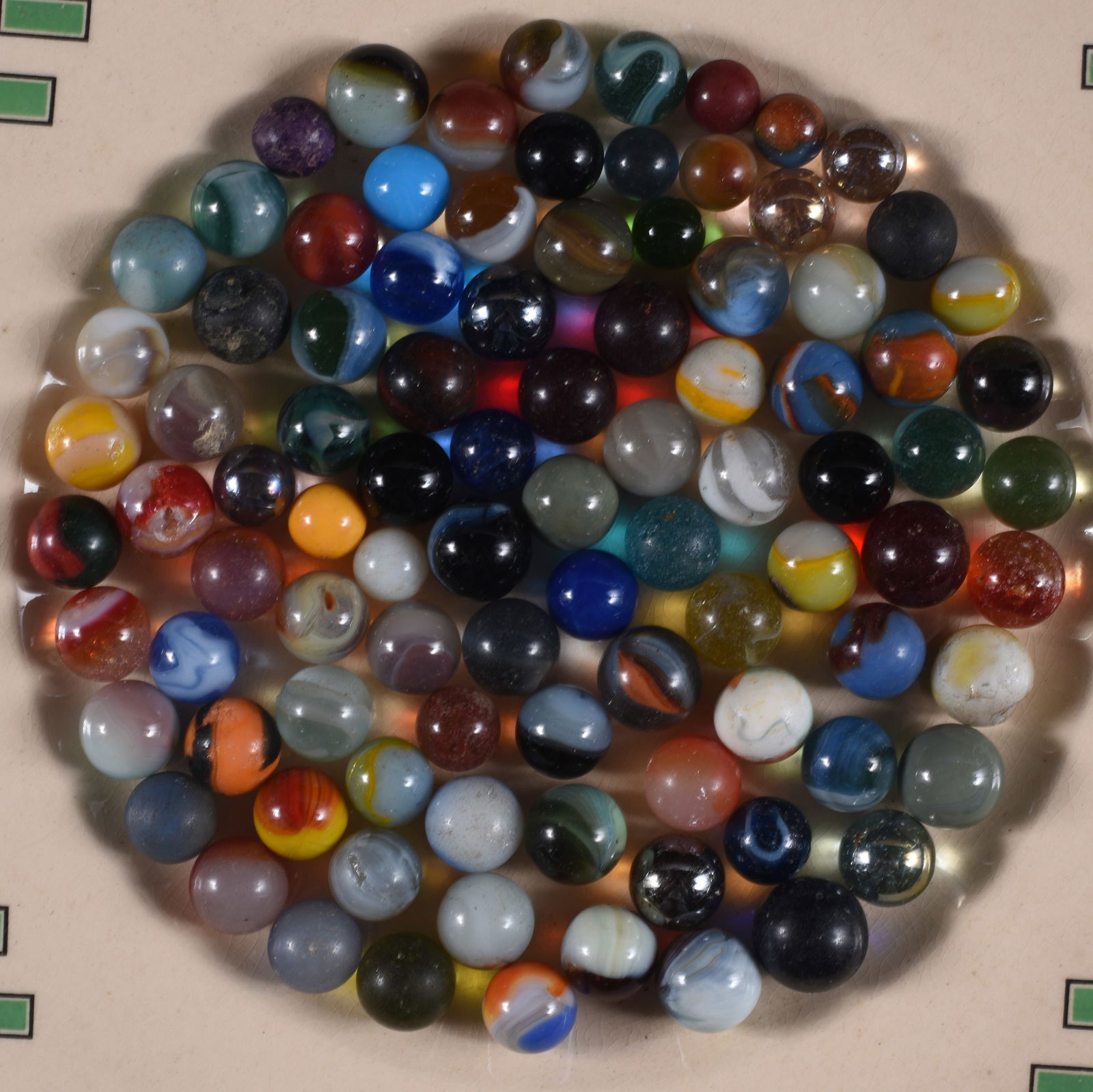 Antique Marbles, Marble Collection: all items are sold as is. We will combine shipping on multiple lots. If you see it in the picture that’s what your buying. Look at the pictures good no refunds all sales are final.