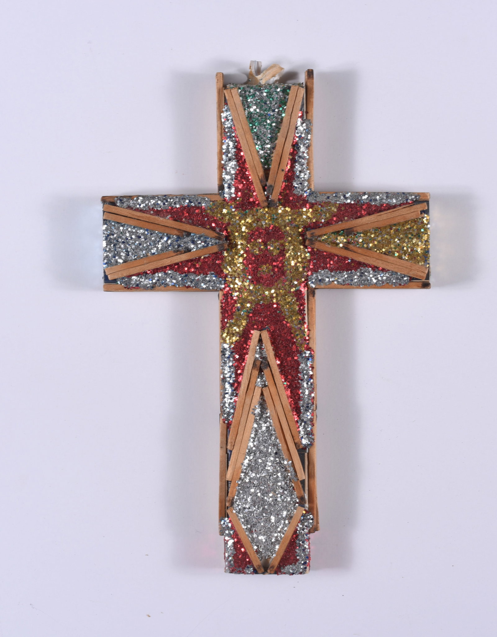 LW Crawford Cross: son in law of Mose Tolliver. Mixed media 9" x 6"