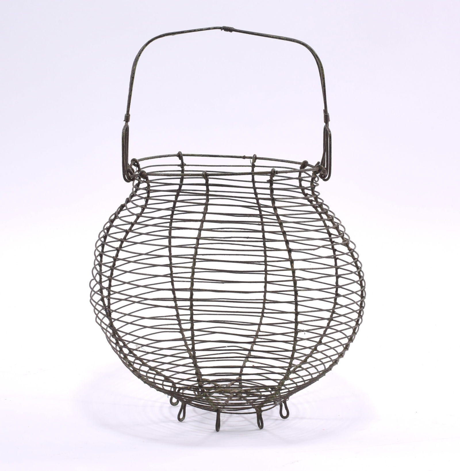 Early Wire Handled Basket (1 of 3)