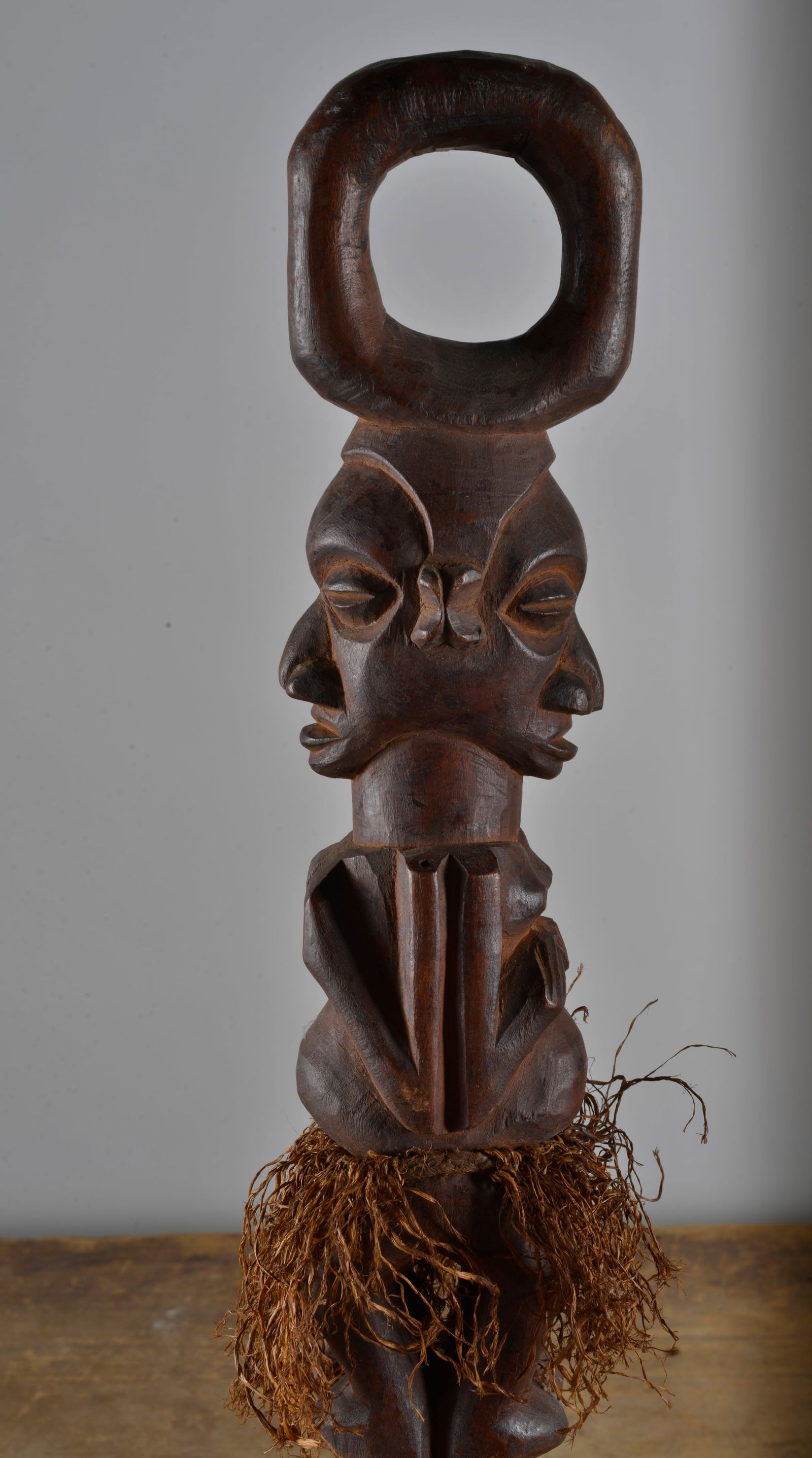 WOOD CARVED TRIBAL STAFF (1 of 2)