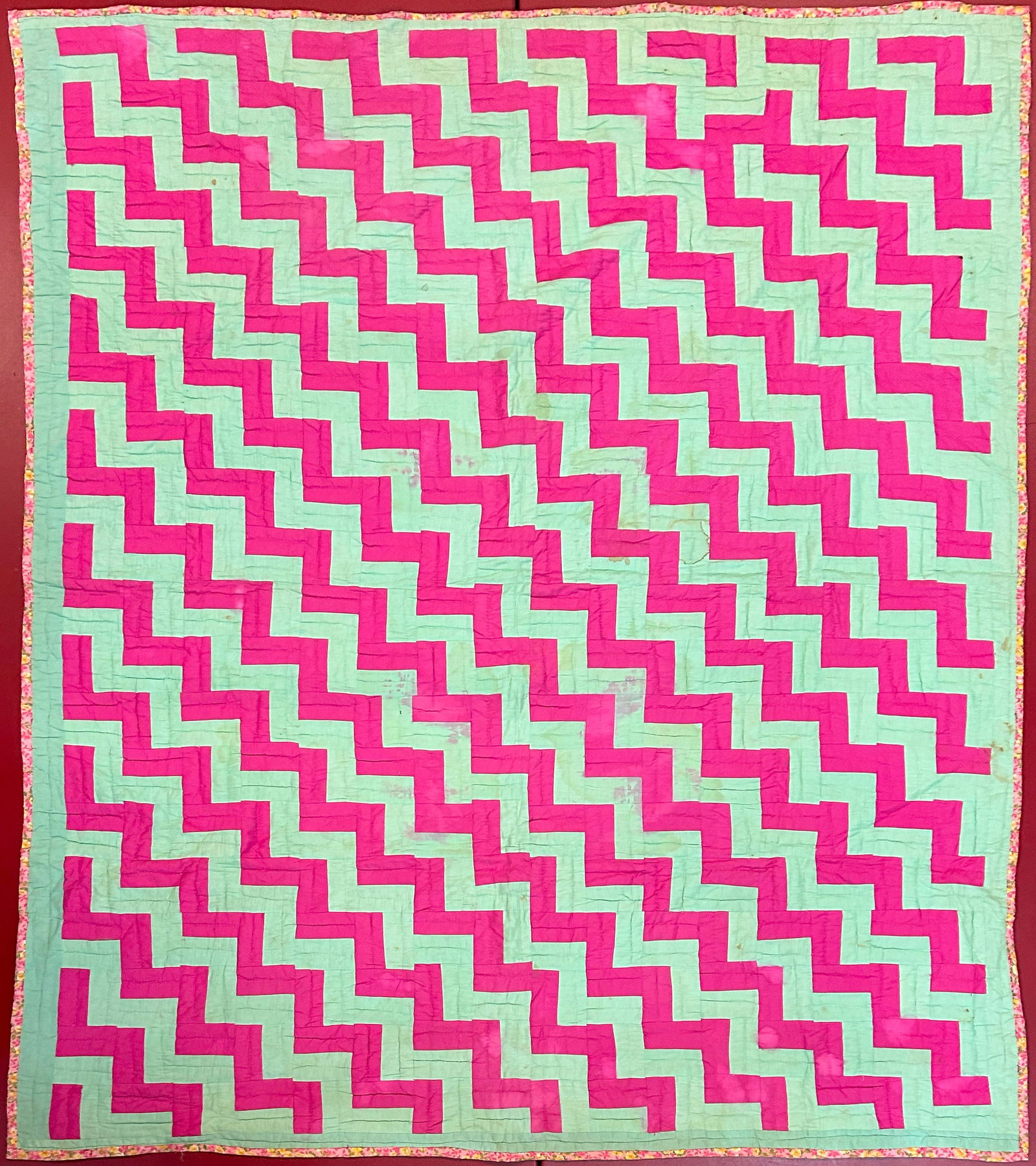 Antique American Quilt 84" x 70" (1 of 2)