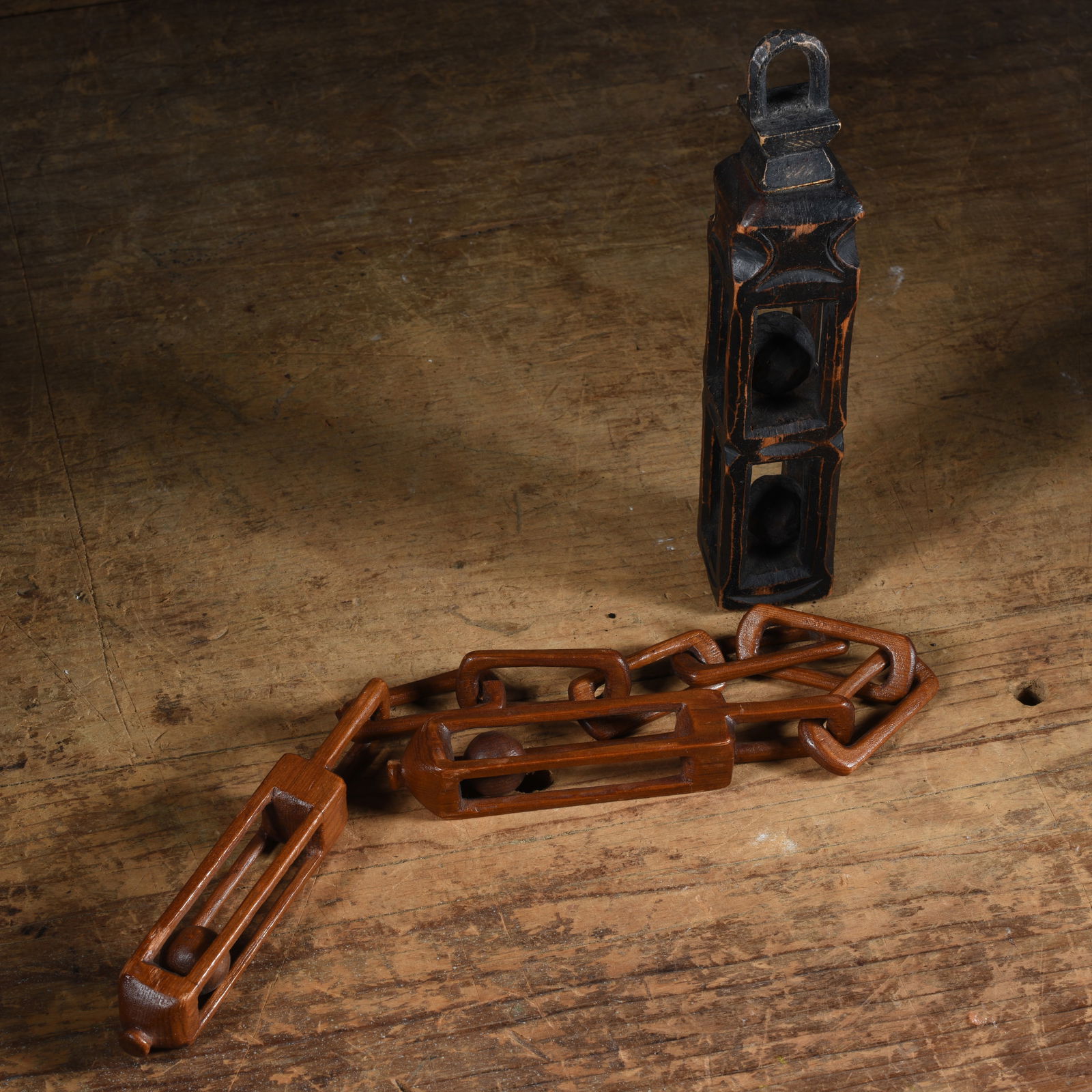 Folk Art Carved Ball and chain (3) (1 of 4)