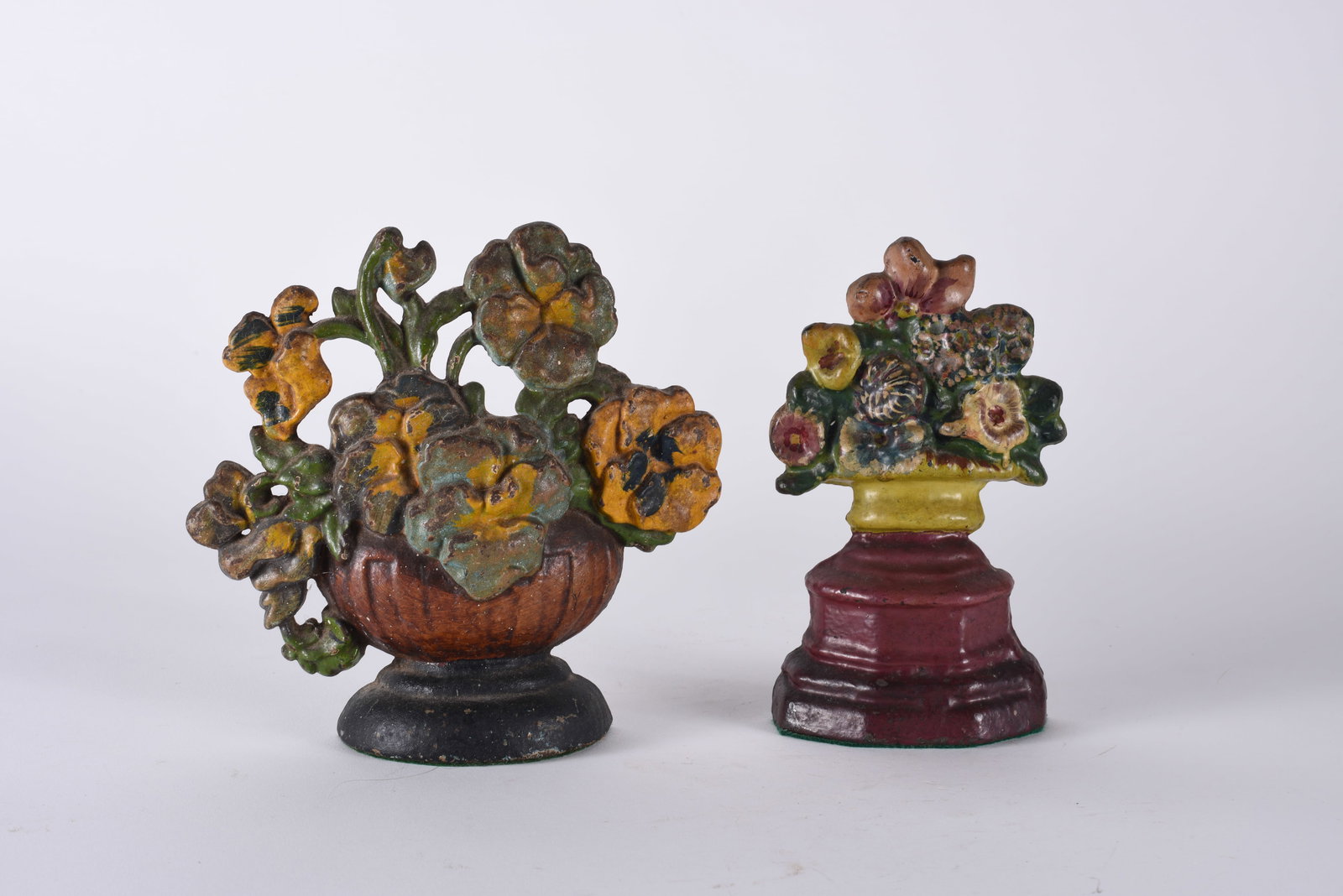 Cast Iron Flower Doorstop (2) (1 of 3)