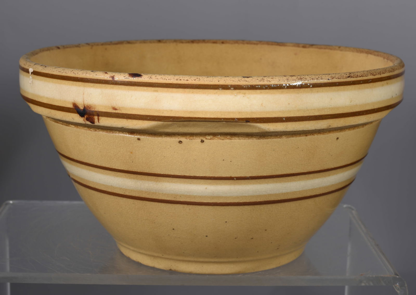 American Yellowware Mixing Bowl (1 of 3)