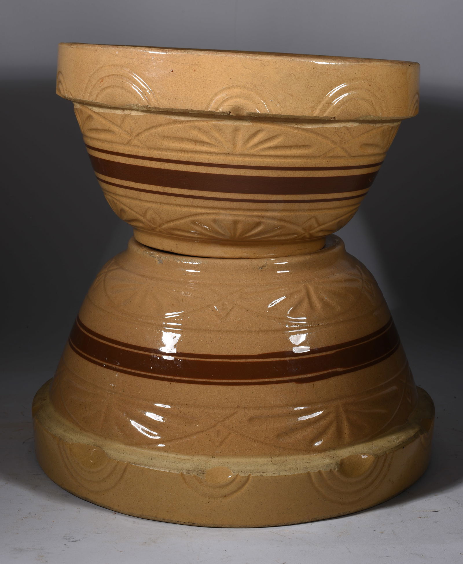 American Yellowware Mixing Bowl (1 of 4)