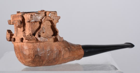 Folk Art Carved Pipe