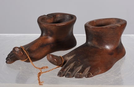 Carved Feet Ashtray (2)